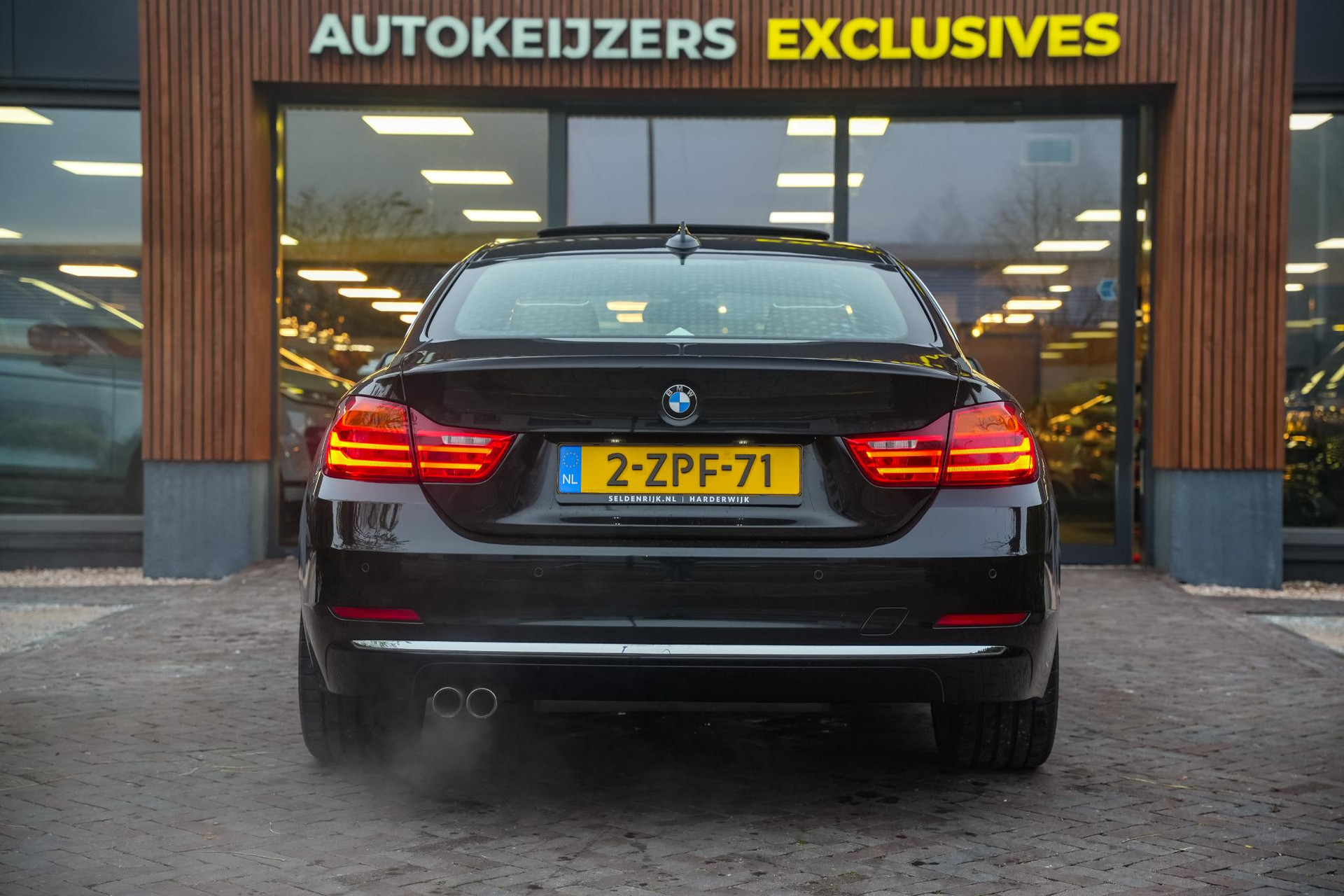 BMW 4 Serie Coupé 428i High Executive 2015 Saphirschwarz metallic 9