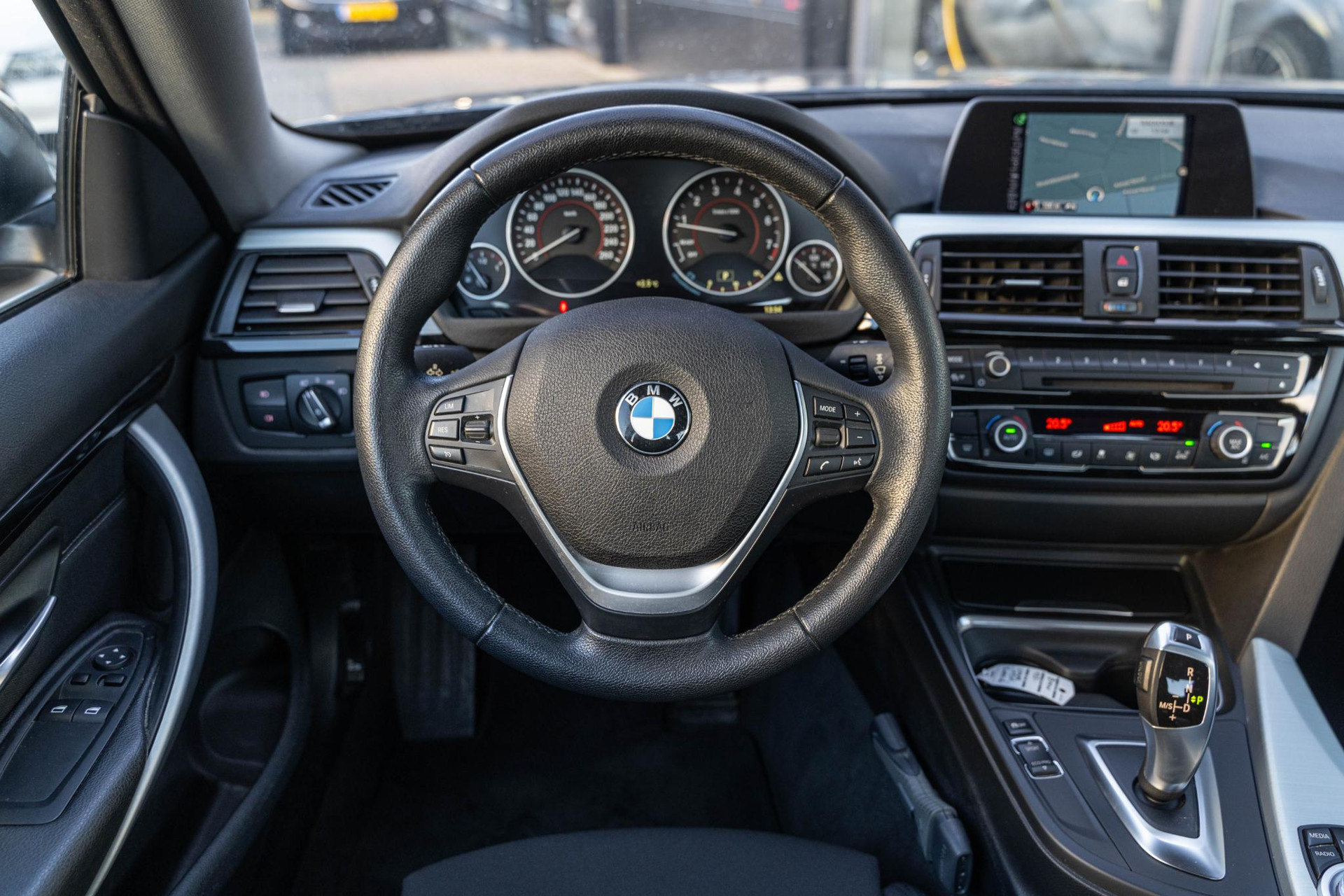 BMW 4 Serie Coupé 435i Executive 2014 Mineralgrau metallic 30