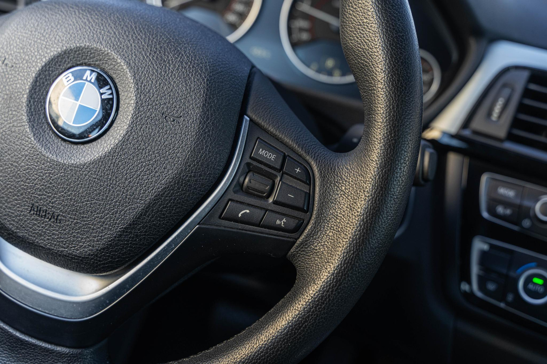 BMW 4 Serie Coupé 435i Executive 2014 Mineralgrau metallic 31