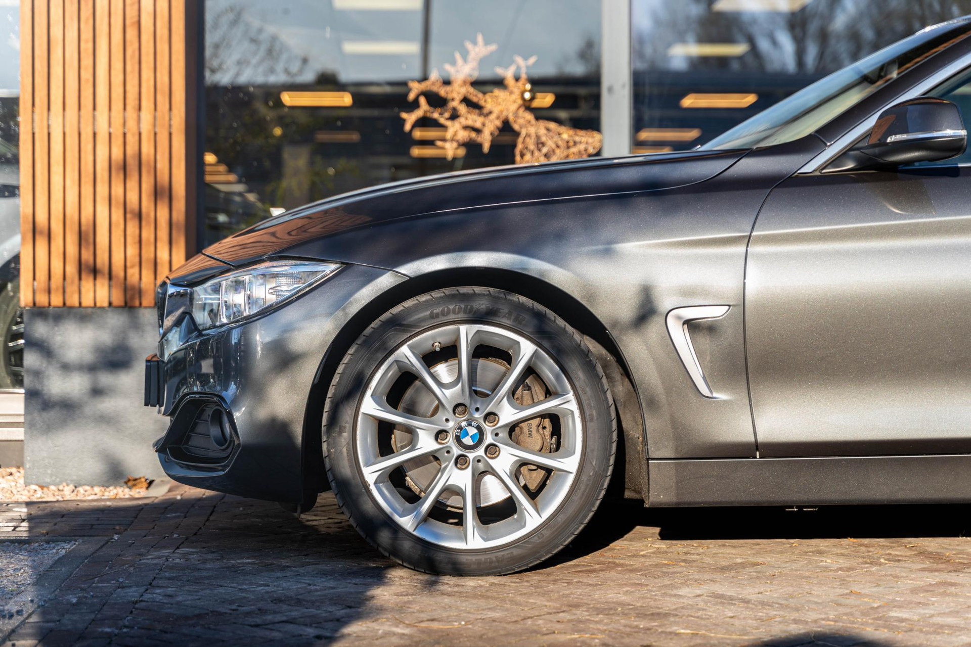 BMW 4 Serie Coupé 435i Executive 2014 Mineralgrau metallic 5