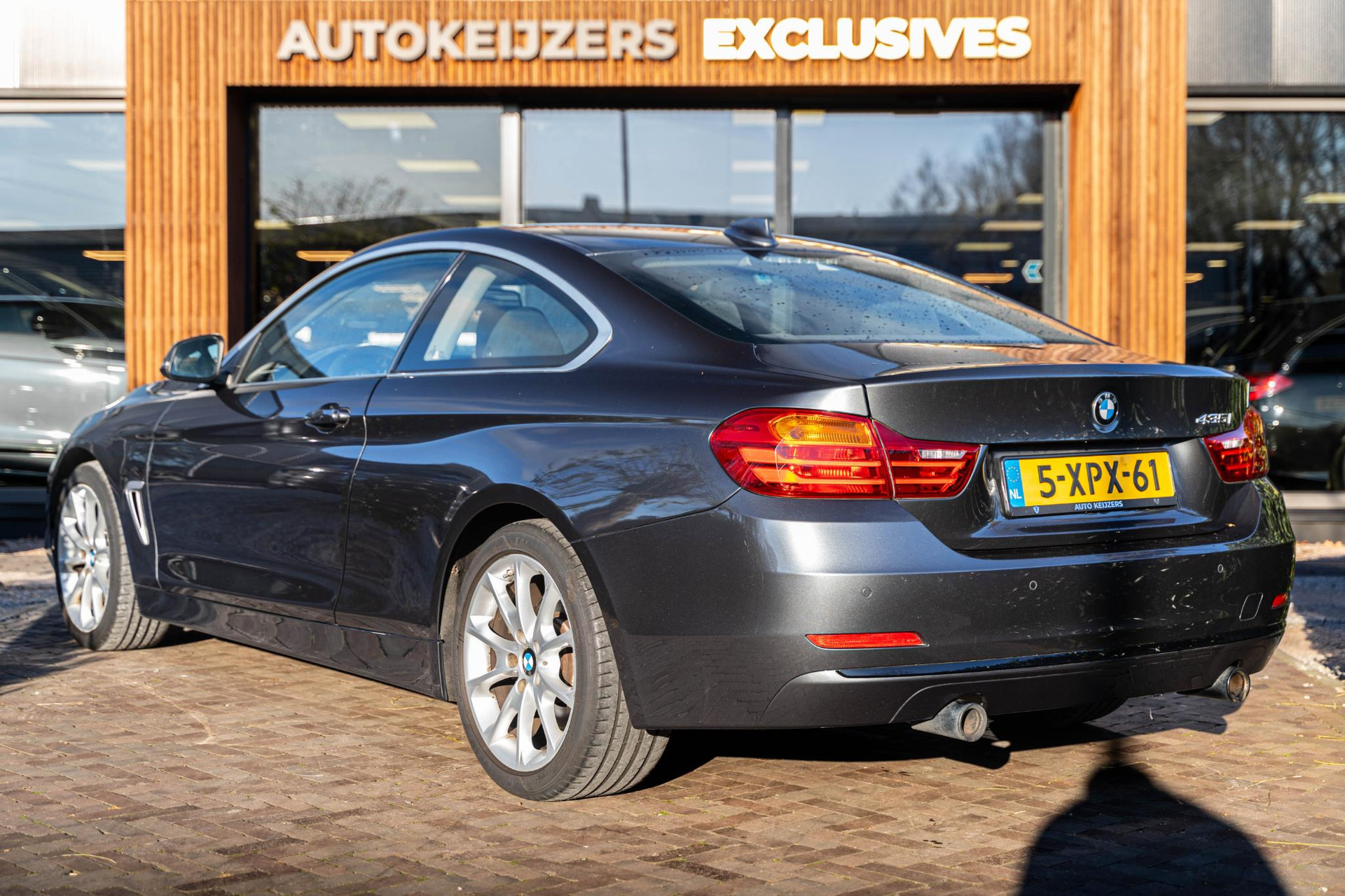 BMW 4 Serie Coupé 435i Executive 2014 Mineralgrau metallic 6