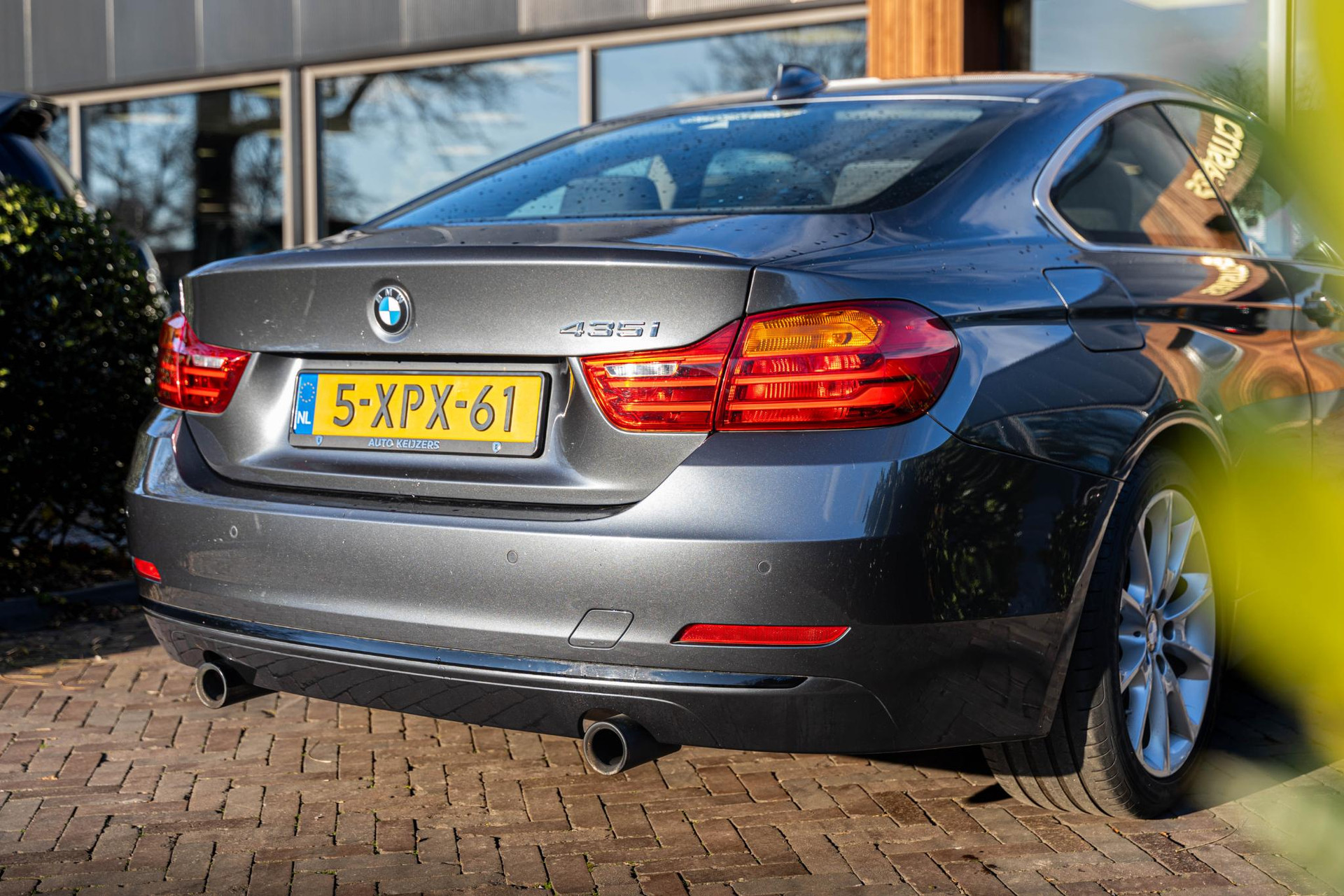 BMW 4 Serie Coupé 435i Executive 2014 Mineralgrau metallic 8