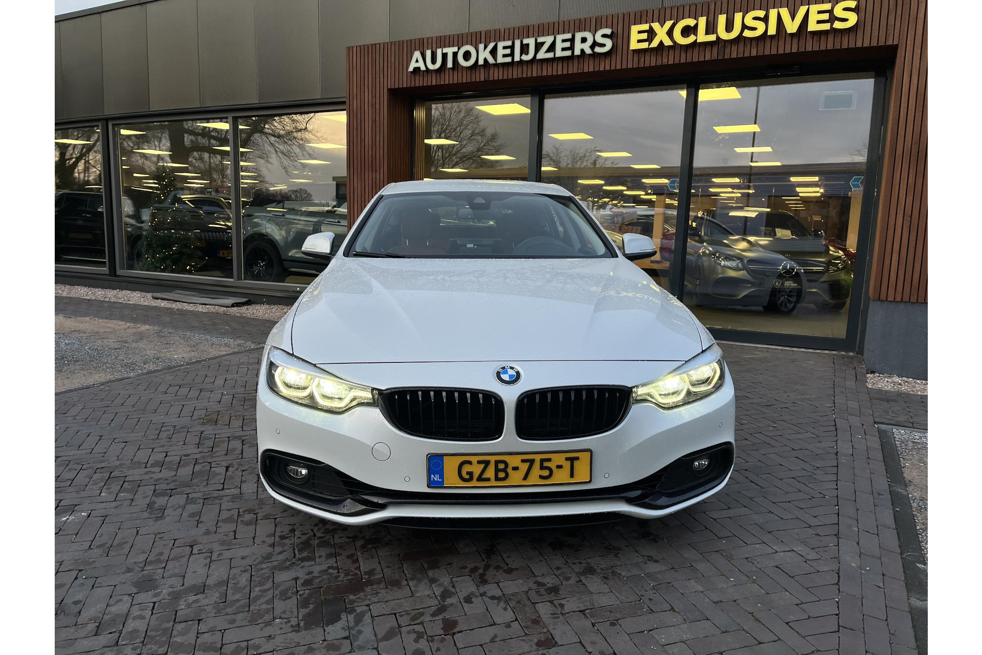 BMW 4 Serie Gran Coupé 420i High Executive 2021 Mineral-weiss metallic (A96) 3