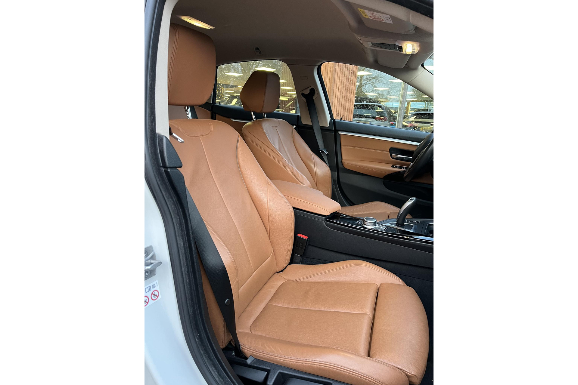 BMW 4 Serie Gran Coupé 420i High Executive 2021 Mineral-weiss metallic (A96) 6