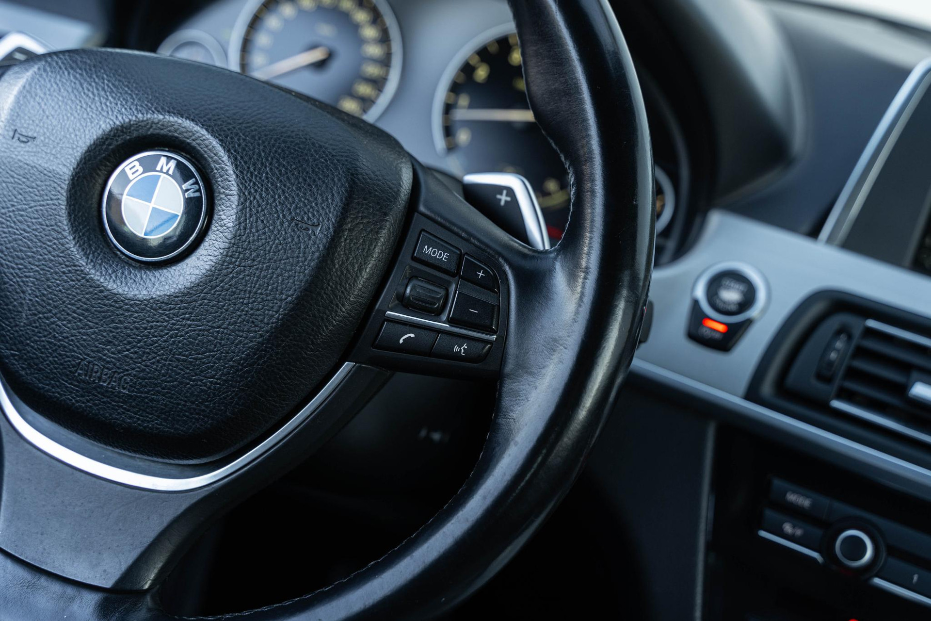 BMW 6 Serie Cabrio 640i High Executive 2012 titan-silber (354) 26