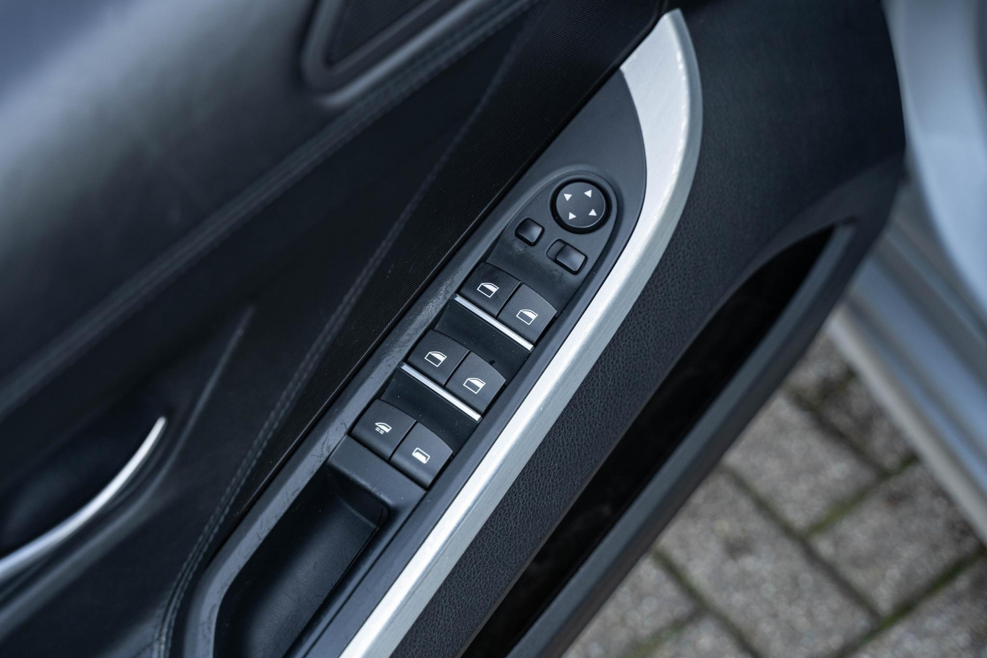 BMW 6 Serie Cabrio 640i High Executive 2012 titan-silber (354) 34