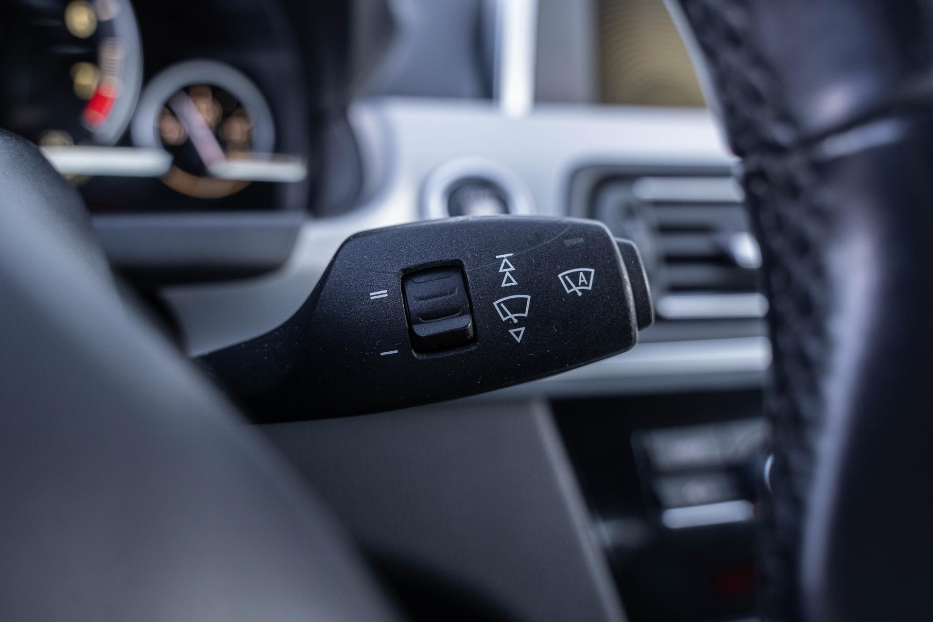 BMW 6 Serie Cabrio 640i High Executive 2012 titan-silber (354) 41