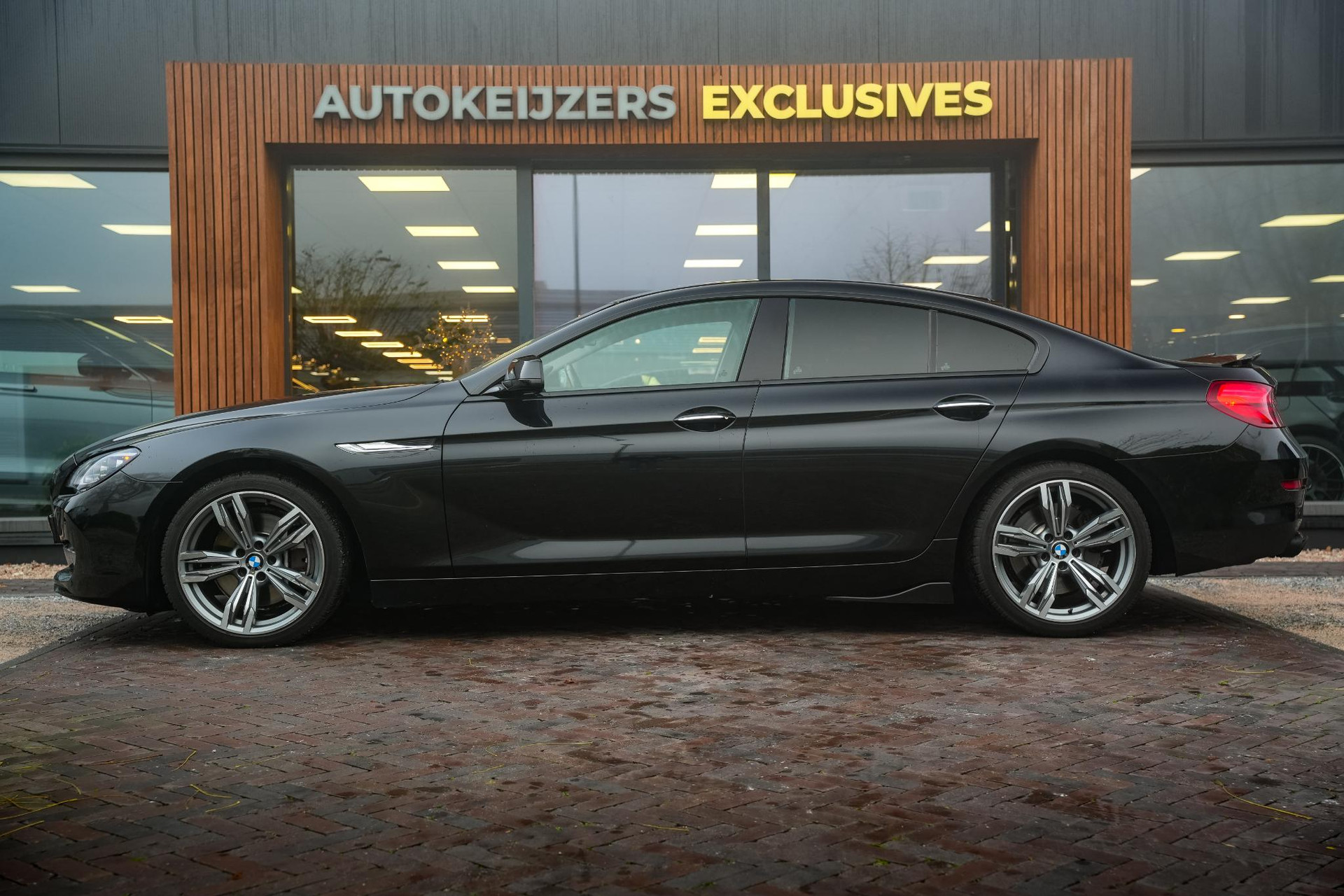BMW 6 Serie Gran Coupé 640i High Executive 2012 black-sapphire metallic (475) 5
