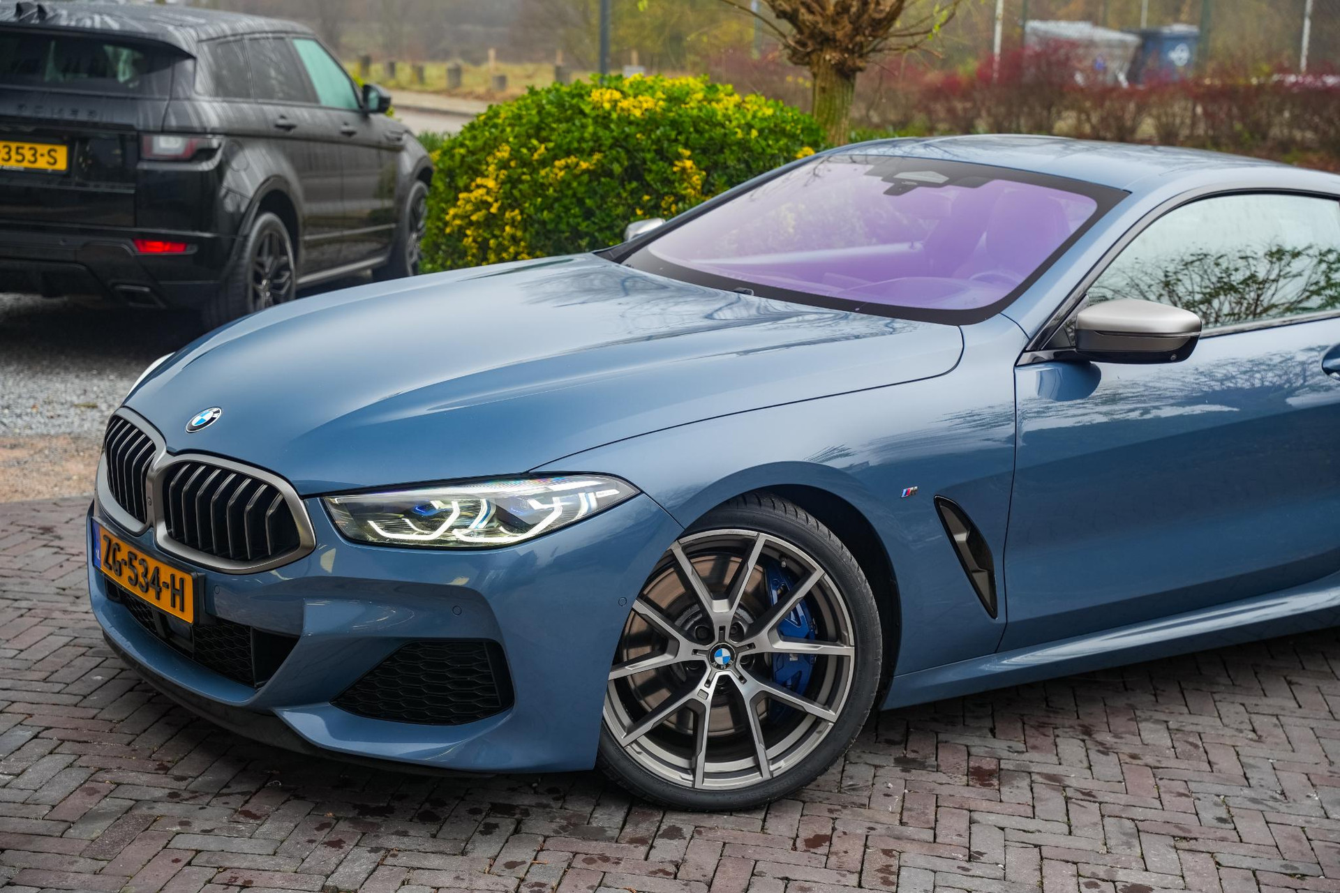 BMW 8 Serie M850i xDrive High Executive 2018 Barcelona blau metallic (C38) 31