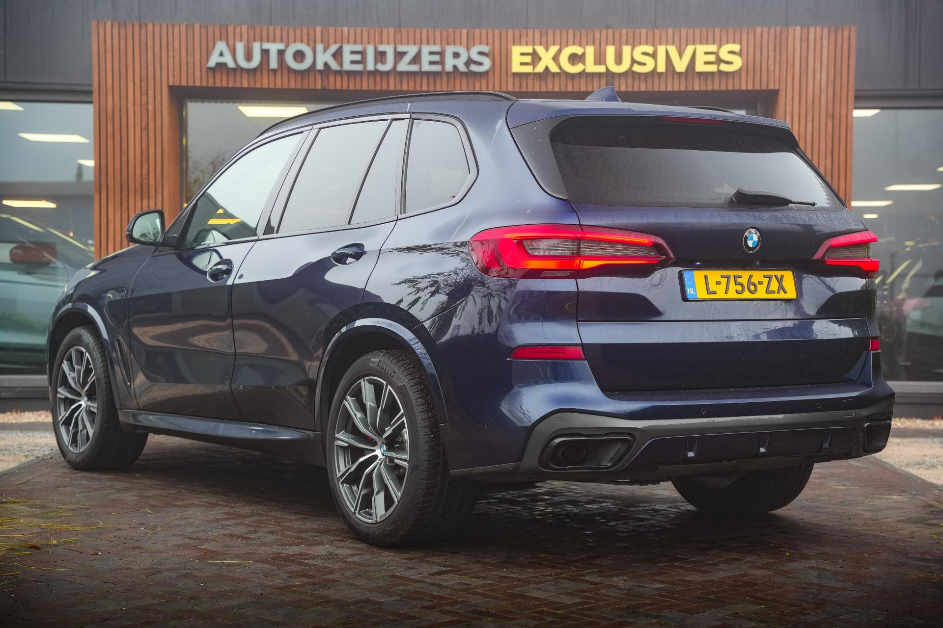 BMW X5 xDrive45e High Executive 2021 TANSANITBLAU II METALLIC (C3Z) 7