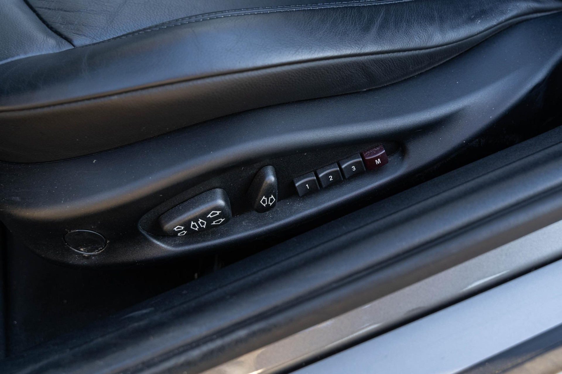 BMW Z4 Roadster 3.0i S 2003 Sterlinggrau metallic  27