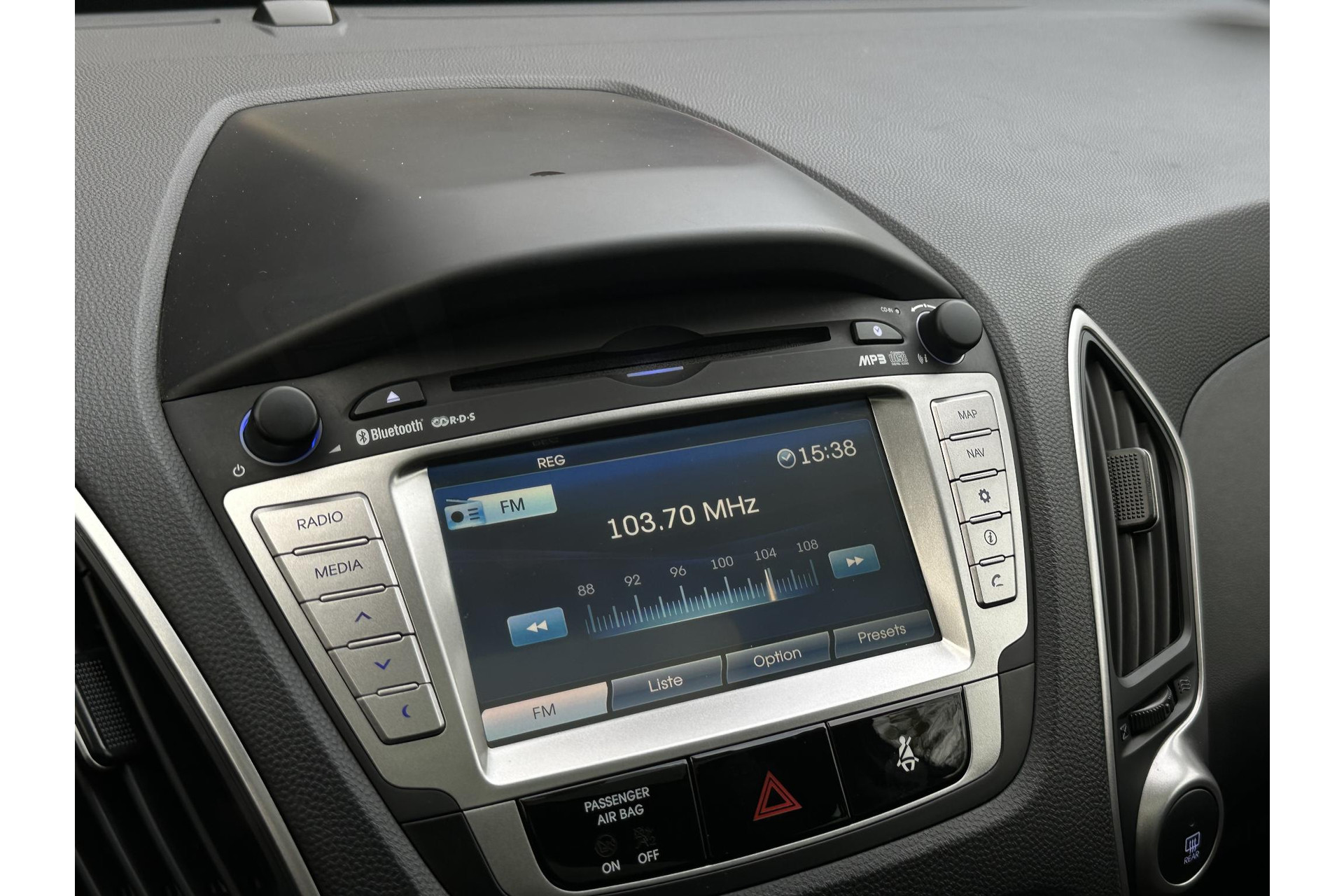 Hyundai ix35 2.0i Active 2012 Phantom Black Pearl (PAE) 11