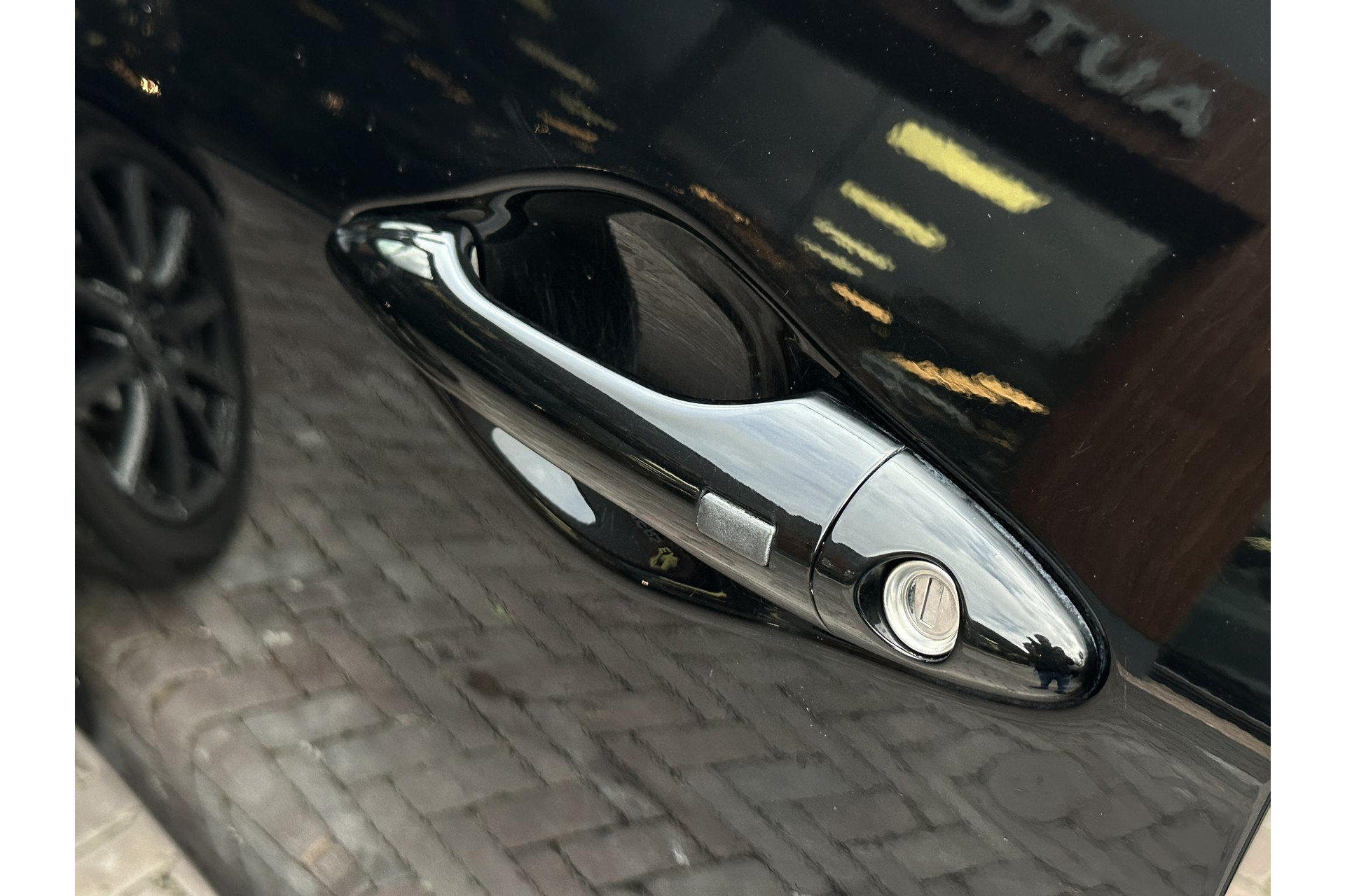 Hyundai ix35 2.0i Active 2012 Phantom Black Pearl (PAE) 13