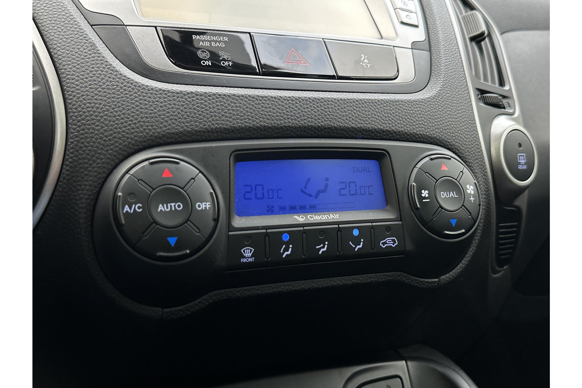 Hyundai ix35 2.0i Active 2012 Phantom Black Pearl (PAE) 16