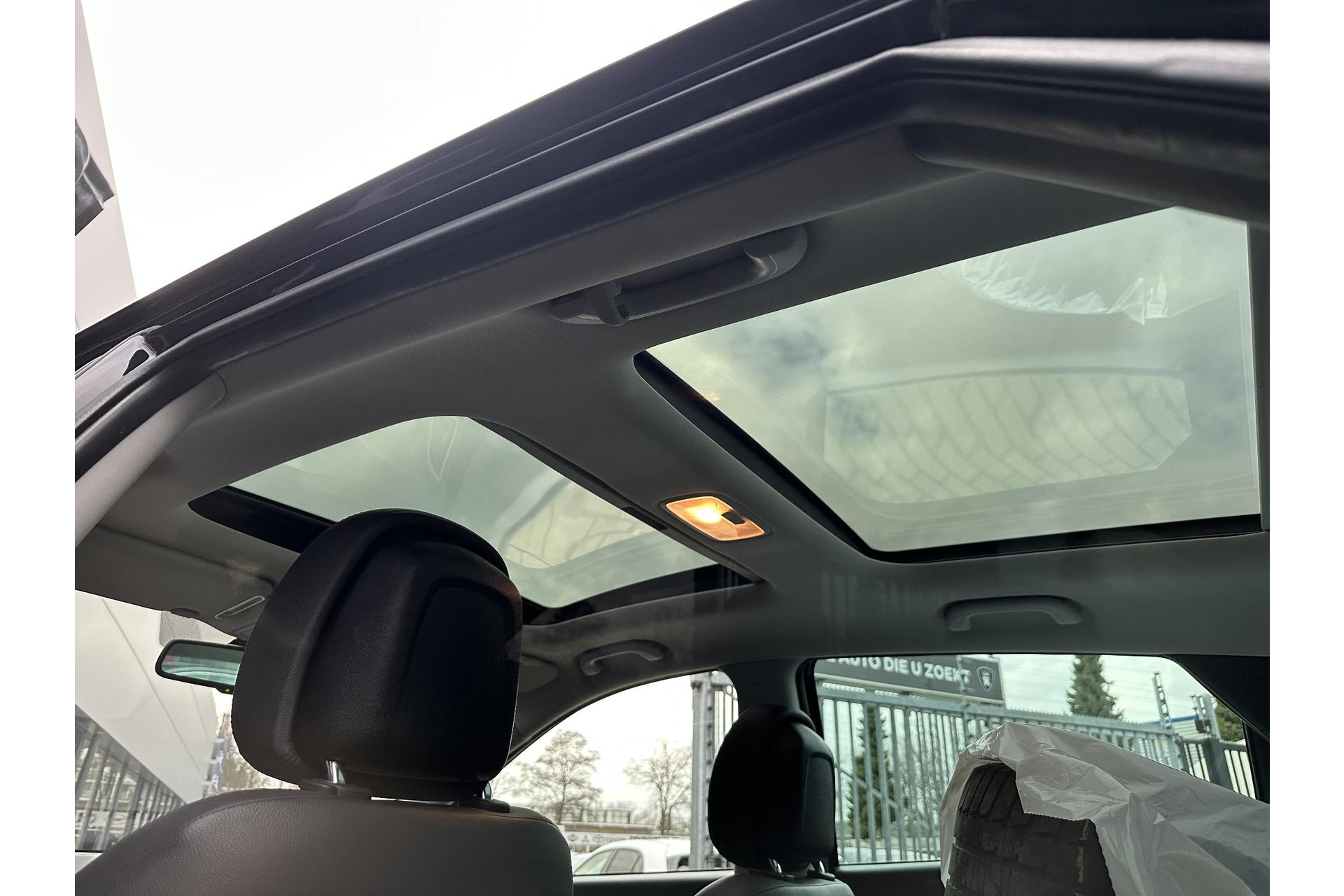 Hyundai ix35 2.0i Active 2012 Phantom Black Pearl (PAE) 26