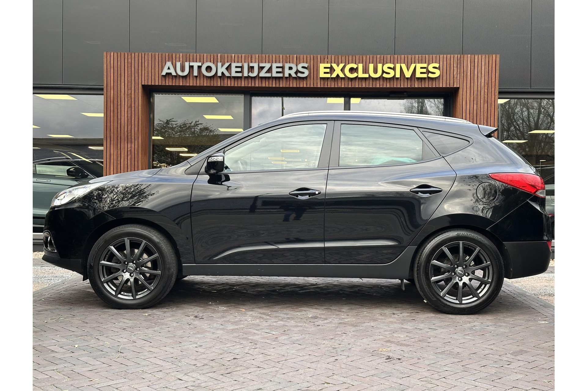 Hyundai ix35 2.0i Active 2012 Phantom Black Pearl (PAE) 3