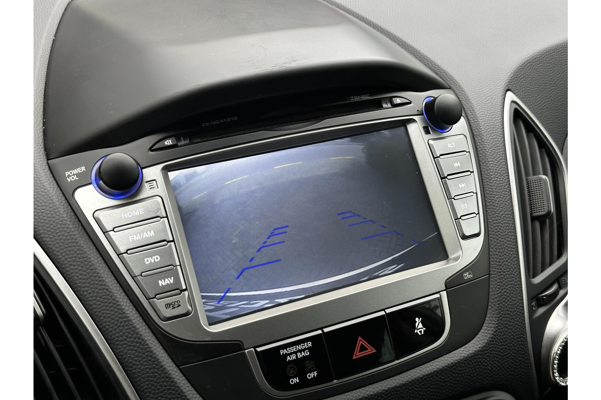 Hyundai ix35 2.0i Business Edition 2013 Creamy White (TCW) 28