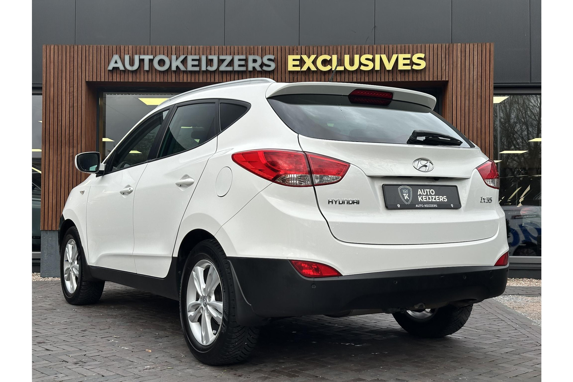 Hyundai ix35 2.0i Business Edition 2013 Creamy White (TCW) 5