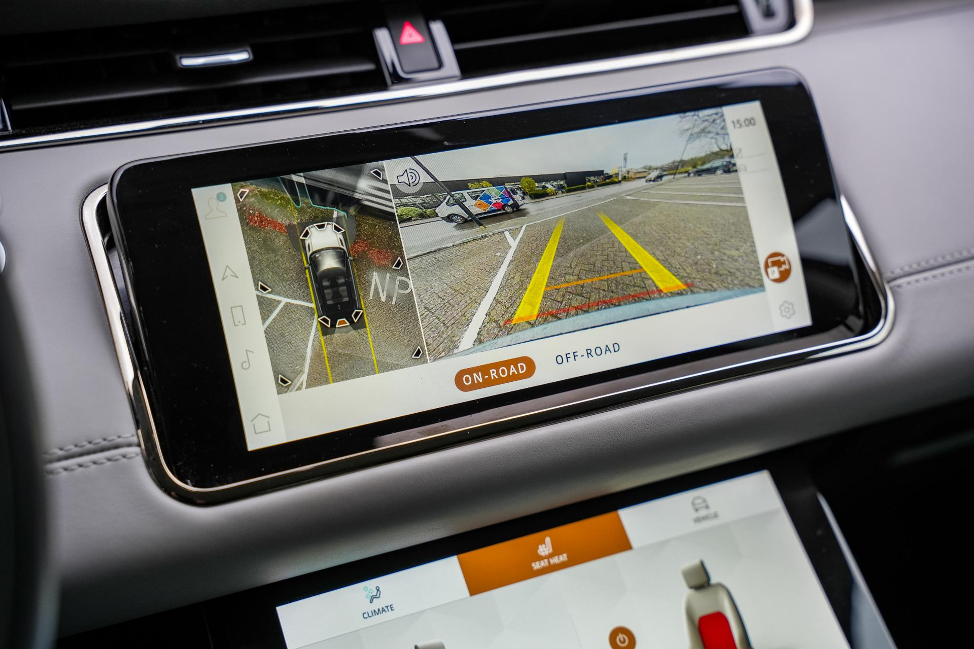 Land Rover Range Rover Evoque 2.0 P300 AWD R-Dynamic 2021 Nolita Grey 19