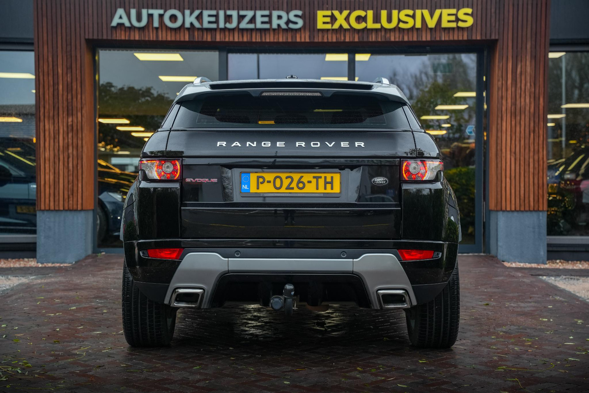 Land Rover Range Rover Evoque Coupe 2.2 SD4 4WD Prestige 2012 Santorini Black (820) (820) 9