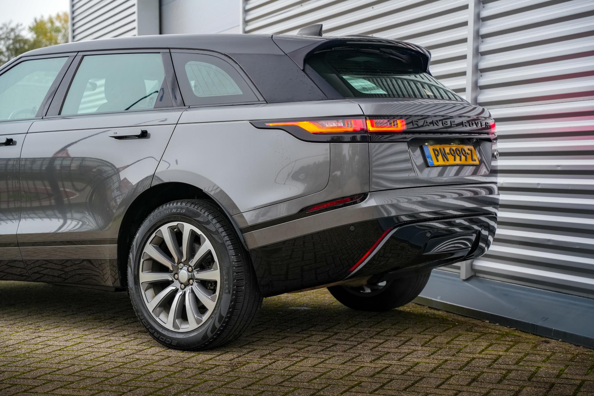 Land Rover Range Rover Velar 2.0 I4 Turbo AWD SE R Dynamic 2017  28