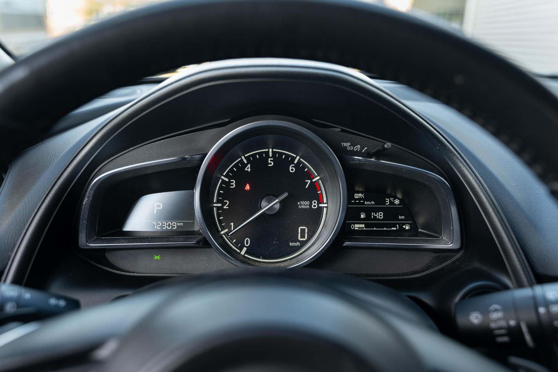 Mazda CX-3 2.0 SkyActiv-G 120 GT-M 2018 Machine gray 25