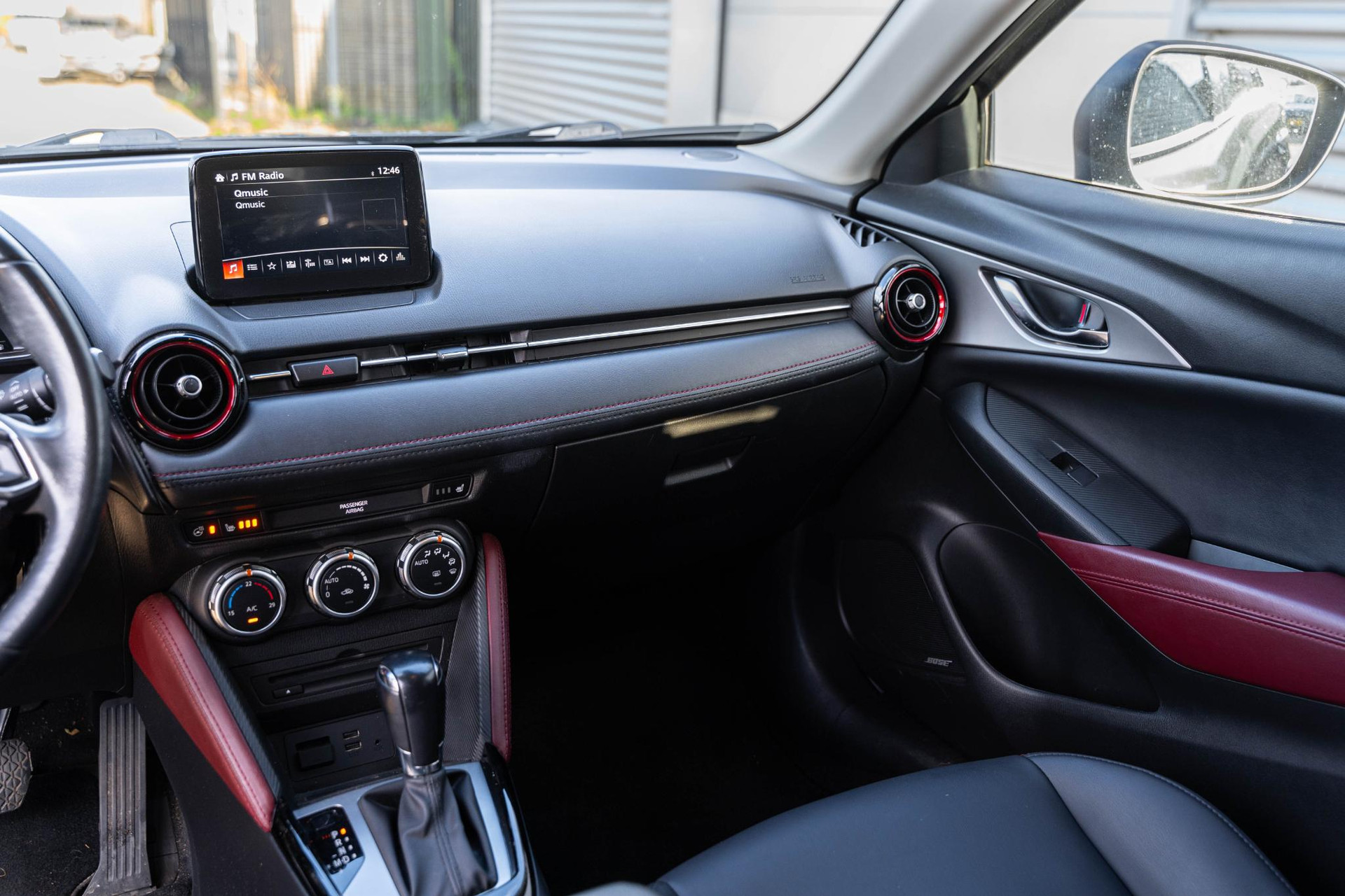 Mazda CX-3 2.0 SkyActiv-G 120 GT-M 2018 Machine gray 32