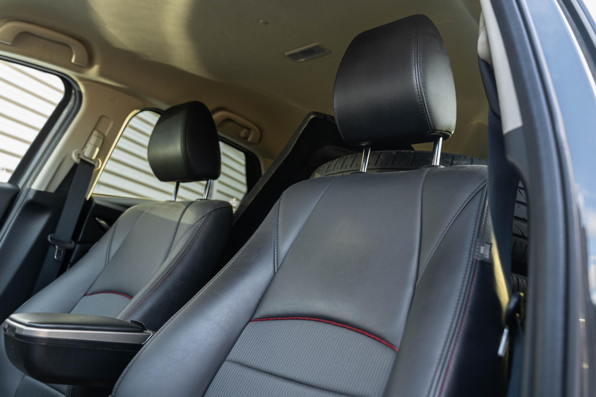 Mazda CX-3 2.0 SkyActiv-G 120 GT-M 2018 Machine gray 35