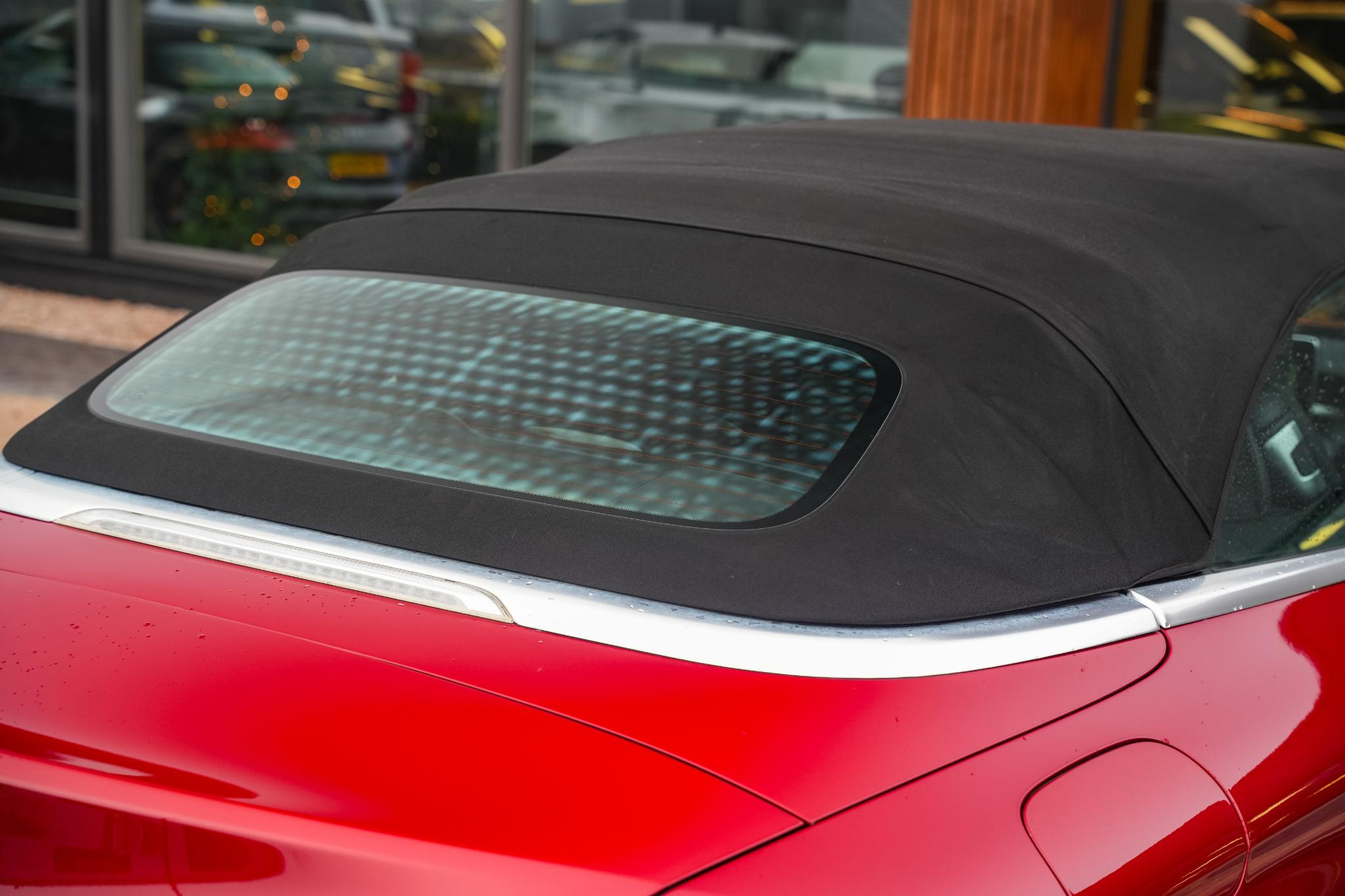 Mercedes-Benz C-Klasse Cabrio 400 4MATIC Prestige 2017 HYACINTH RED - METALLIC FINISH (996U) 27