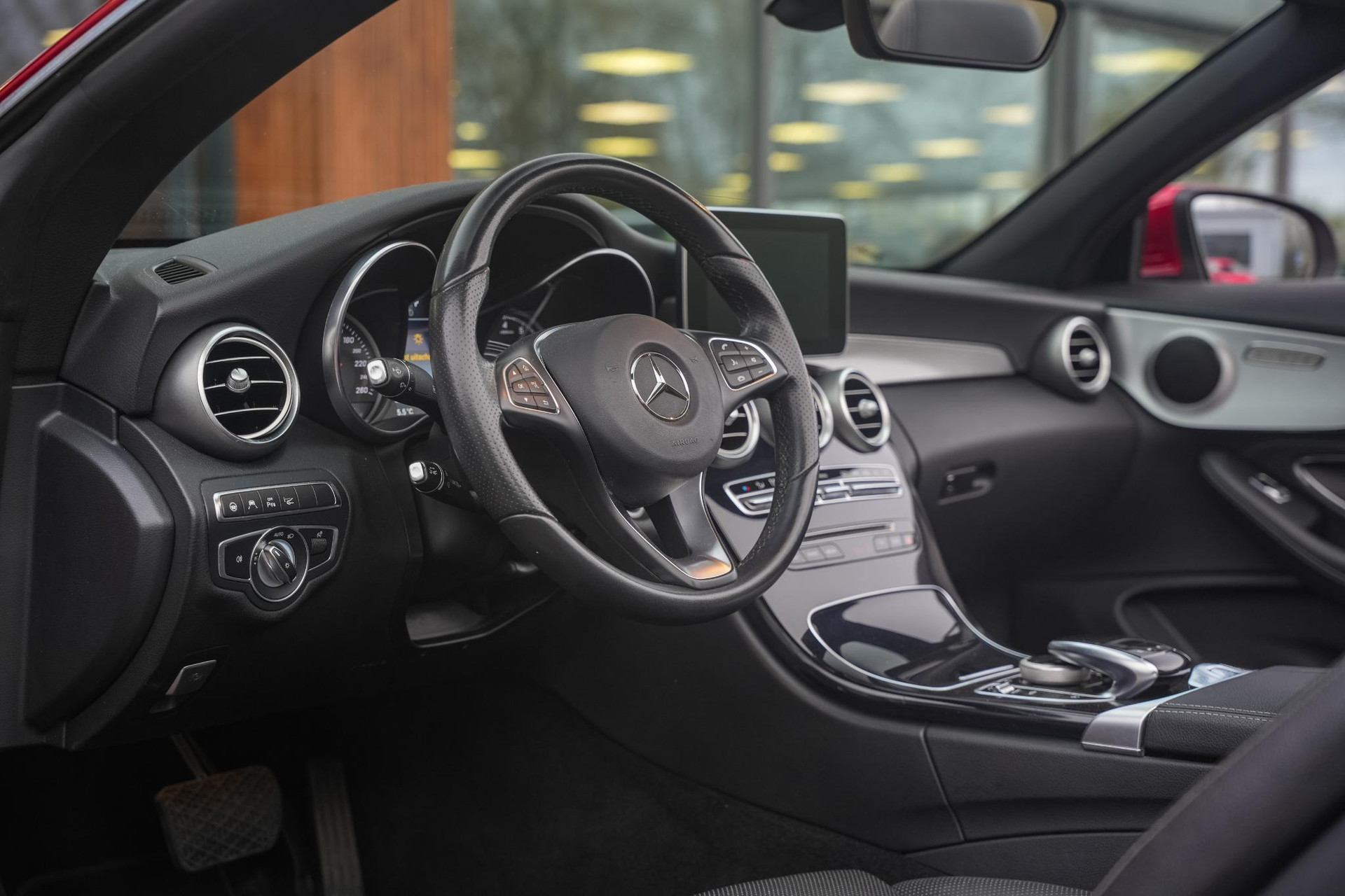 Mercedes-Benz C-Klasse Cabrio 400 4MATIC Prestige 2017 HYACINTH RED - METALLIC FINISH (996U) 4