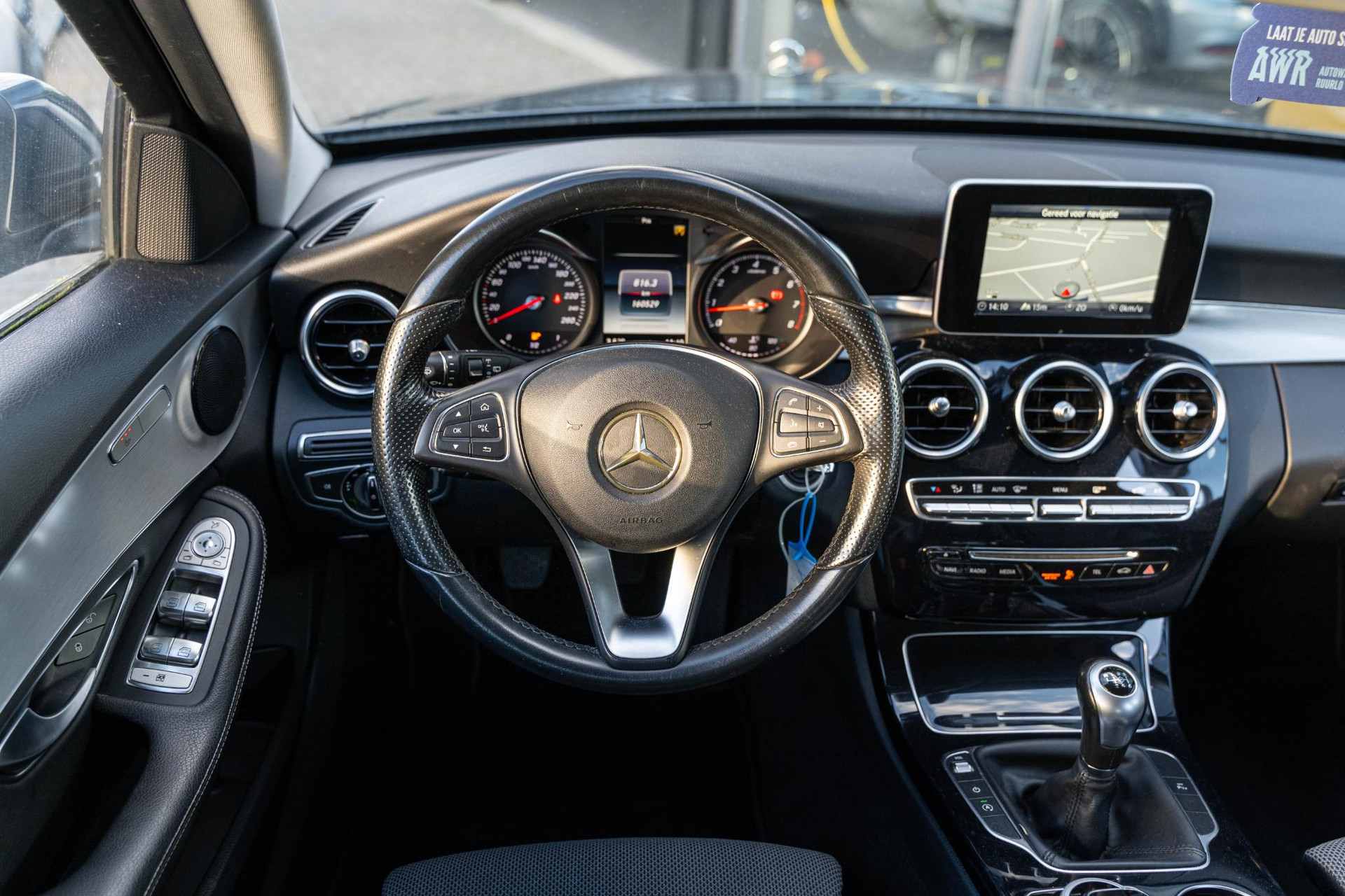 Mercedes-Benz C-Klasse Estate 180 Prestige 2015  27