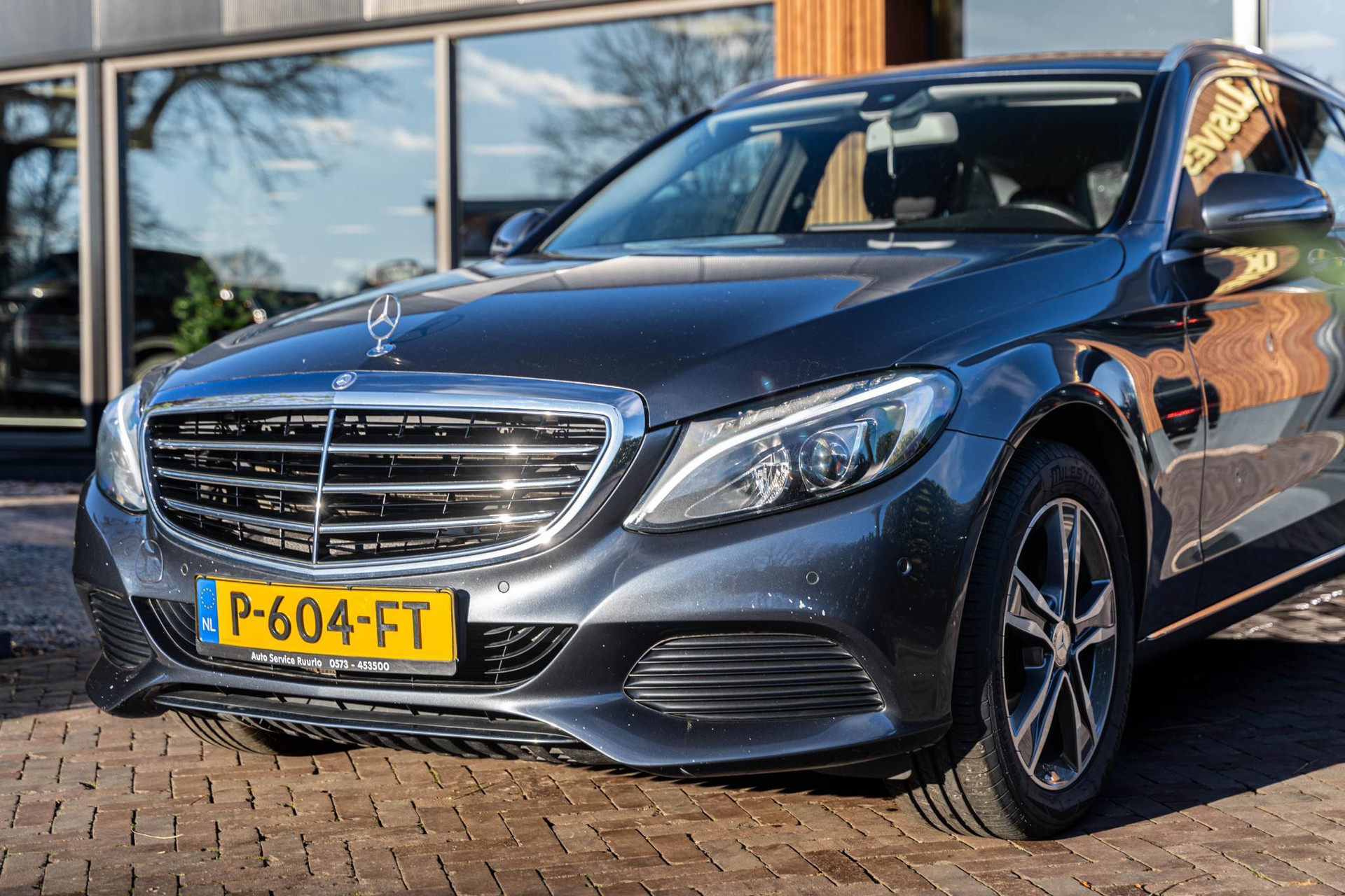 Mercedes-Benz C-Klasse Estate 180 Prestige 2015  3