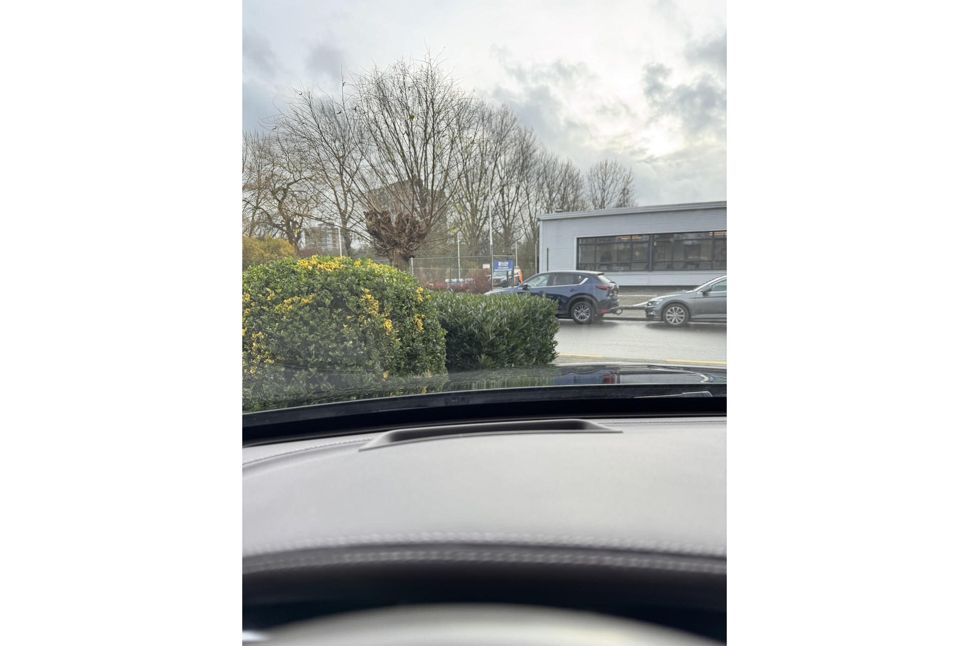 Mercedes-Benz C-Klasse Estate 180 Prestige 2016 OBSIDIAN BLACK (197U) 19