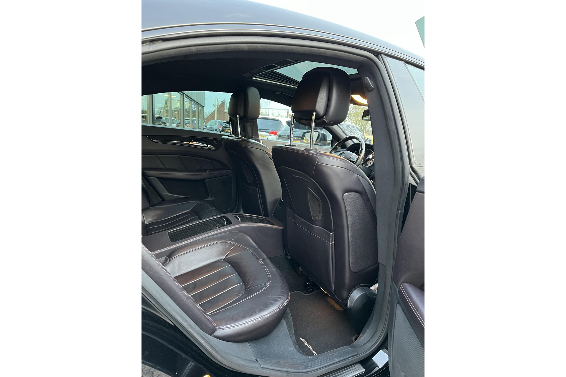 Mercedes-Benz CLS-Klasse 350 2011 OBSIDIAN BLACK (197U) 12