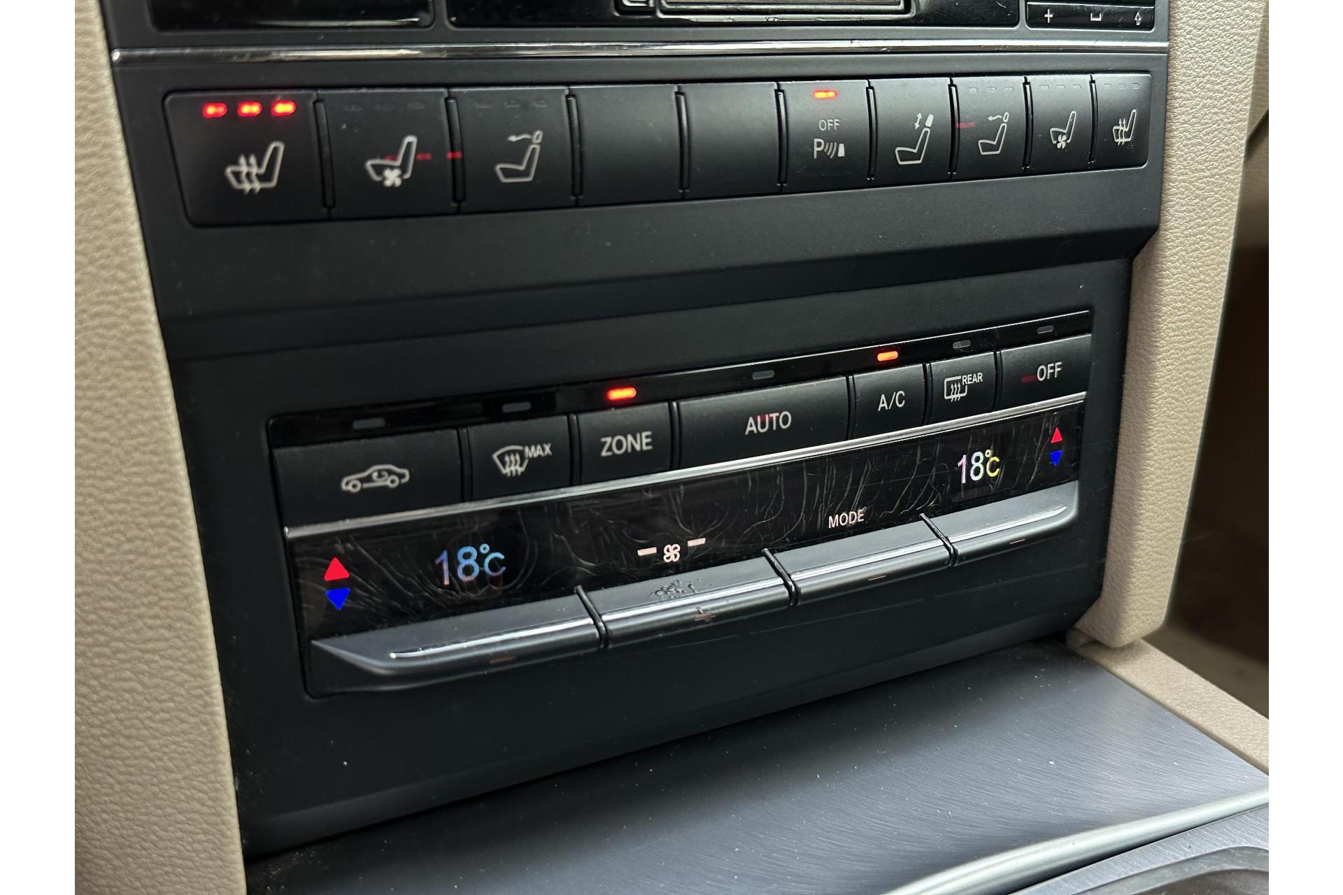 Mercedes-Benz E-Klasse Cabrio 350 CDI Elegance 2010 SANIDINE BEIGE 16