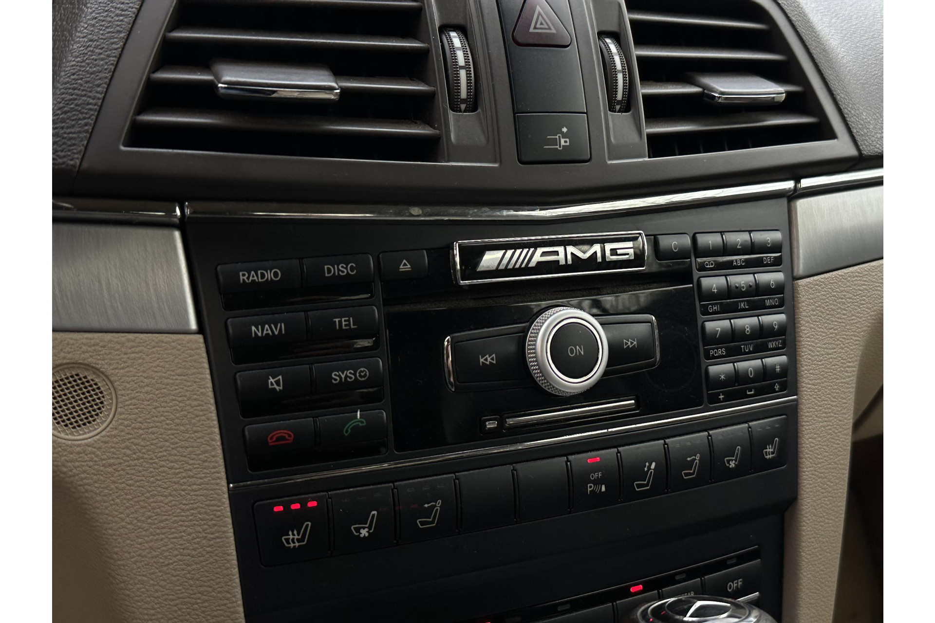 Mercedes-Benz E-Klasse Cabrio 350 CDI Elegance 2010 SANIDINE BEIGE 17