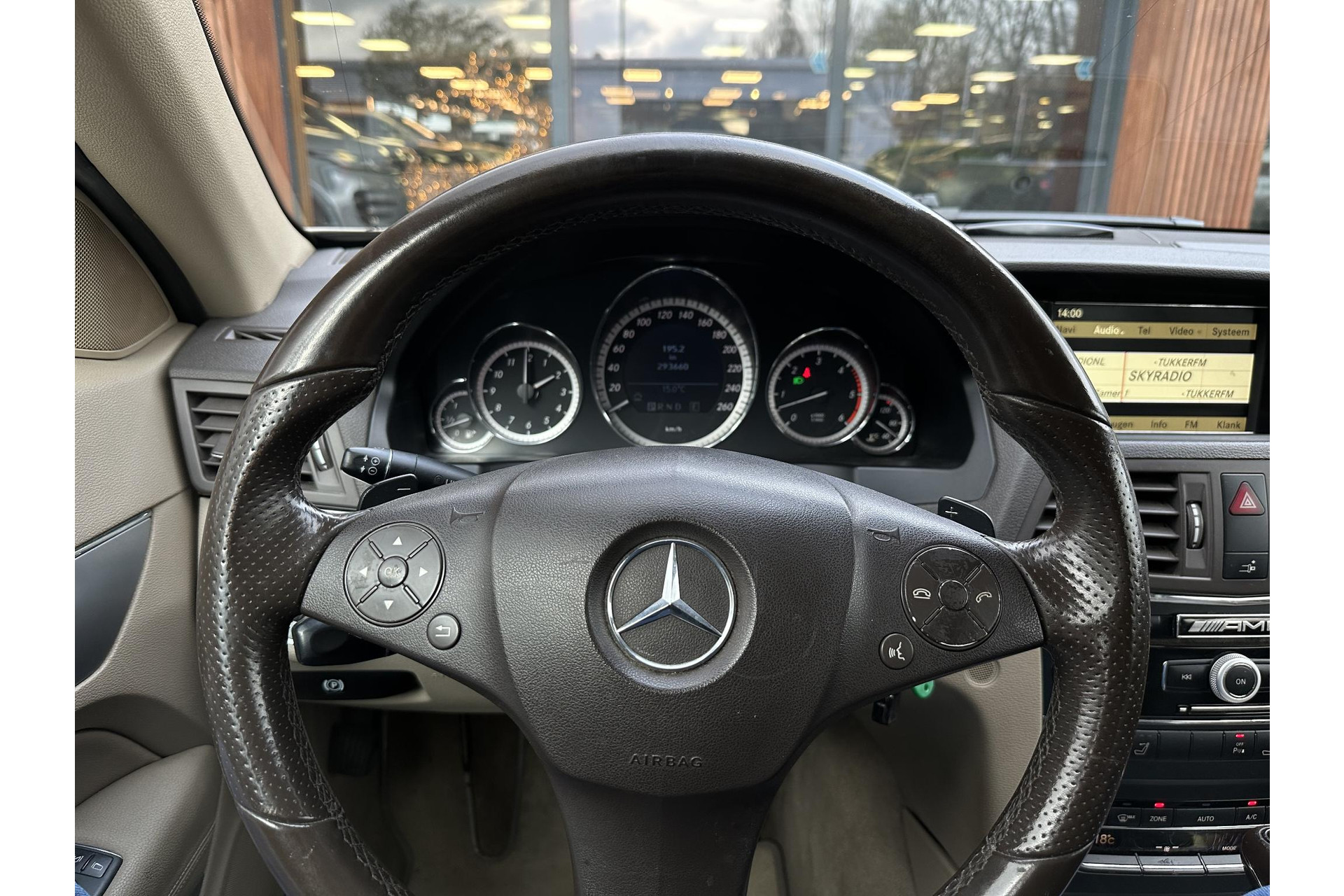 Mercedes-Benz E-Klasse Cabrio 350 CDI Elegance 2010 SANIDINE BEIGE 22