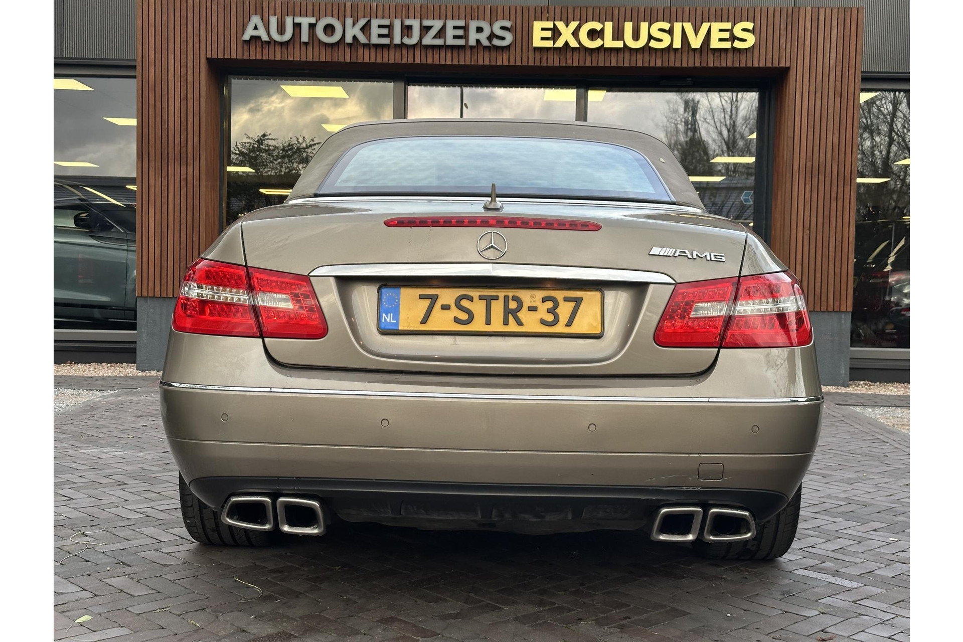 Mercedes-Benz E-Klasse Cabrio 350 CDI Elegance 2010 SANIDINE BEIGE 9