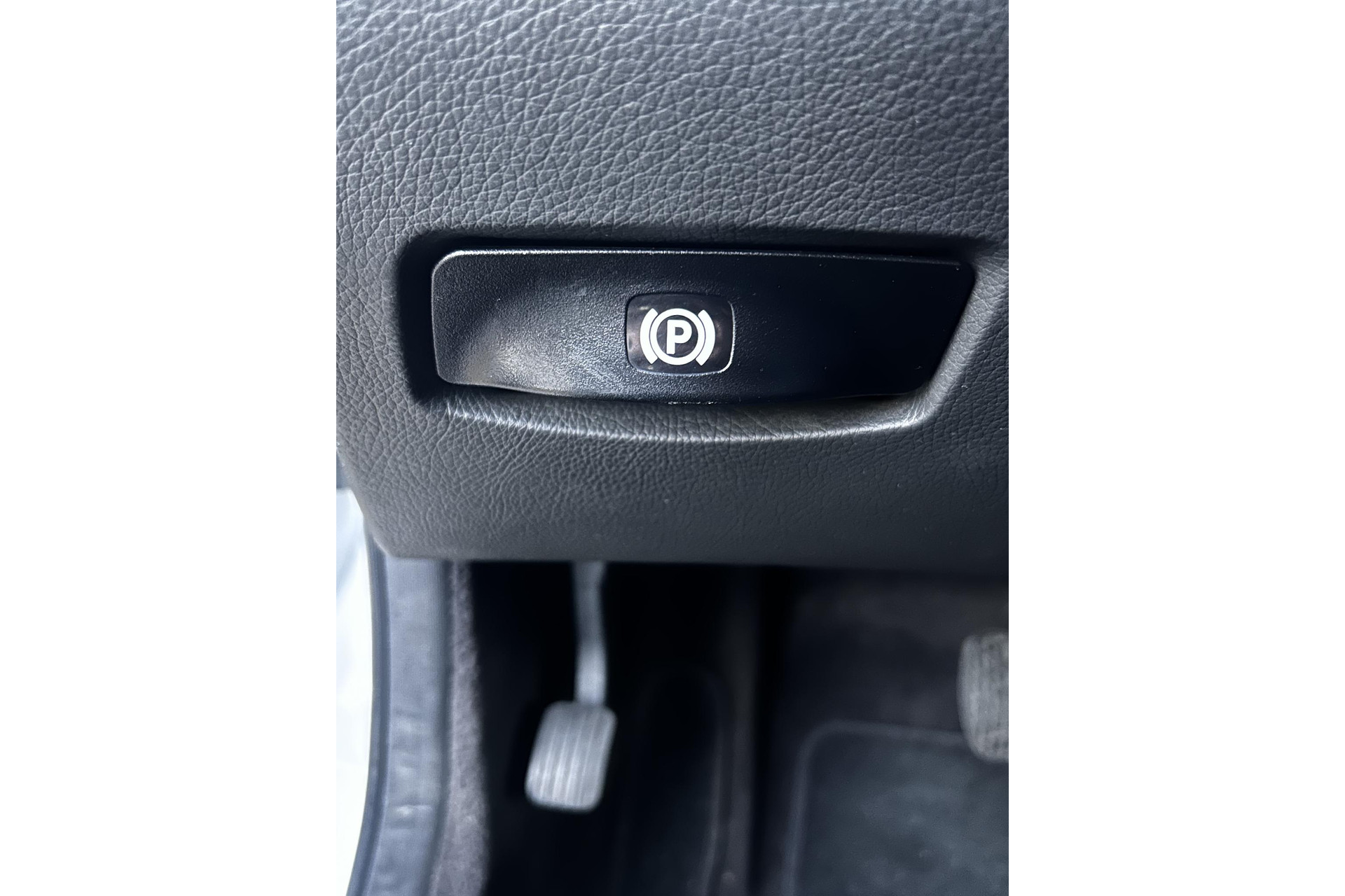 Mercedes-Benz E-Klasse Combi 280 Classic 2005 BRIGHT SILVER METALLIC CLEAR COAT PAINT (775U) 19