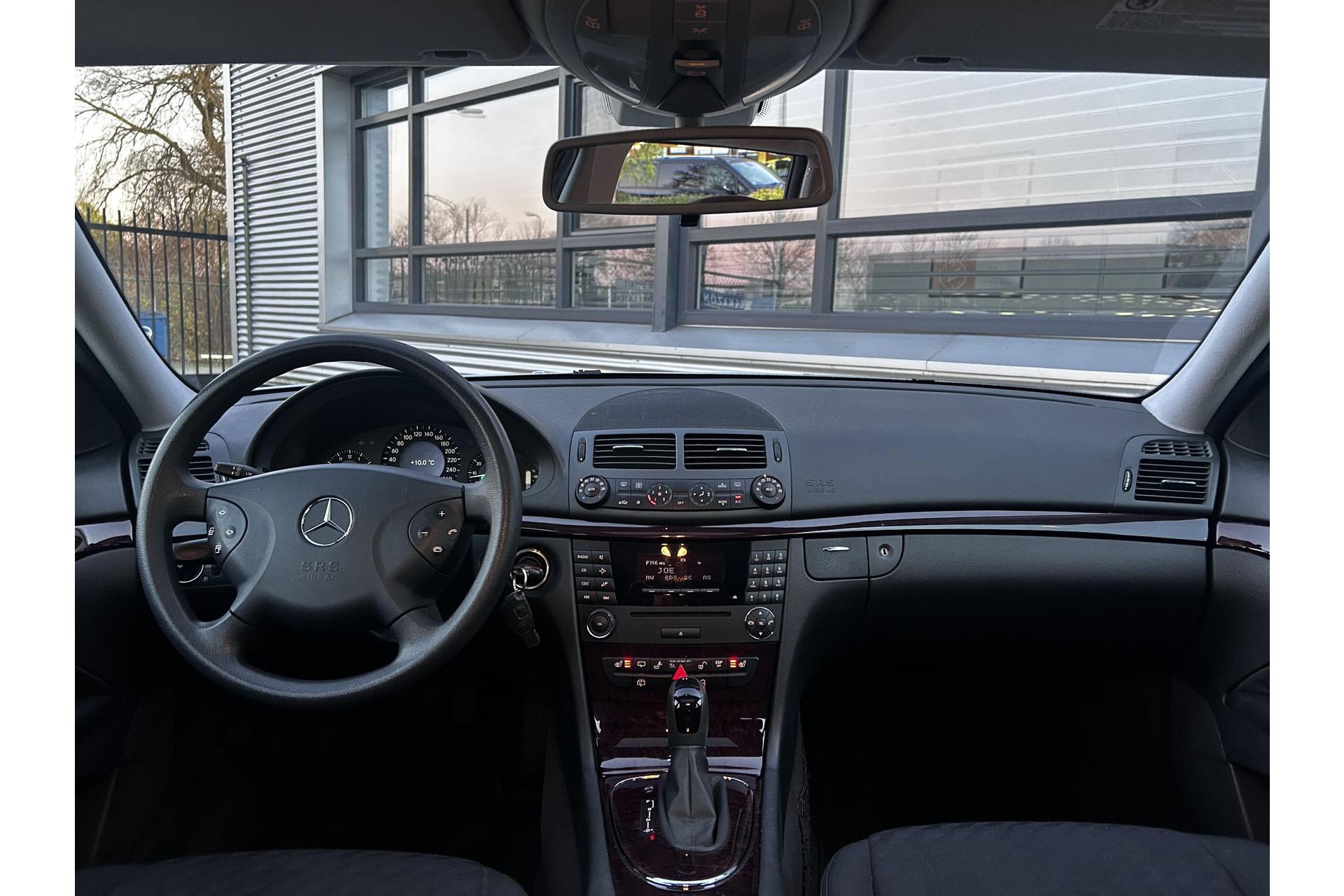 Mercedes-Benz E-Klasse Combi 280 Classic 2005 BRIGHT SILVER METALLIC CLEAR COAT PAINT (775U) 2