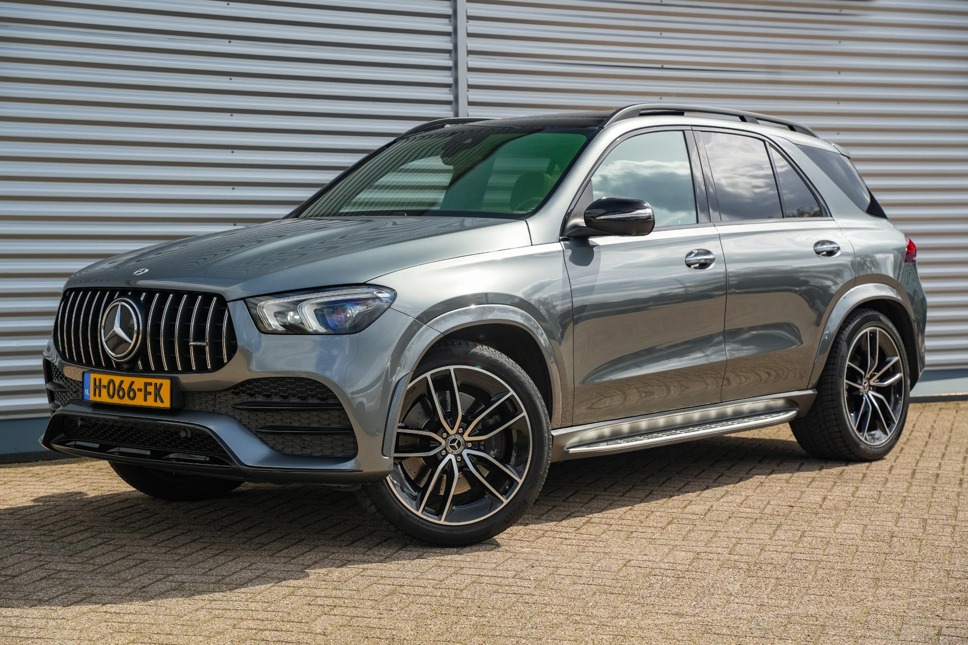 Mercedes-Benz GLE 450 4MATIC Premium Plus 2020 (null) 32