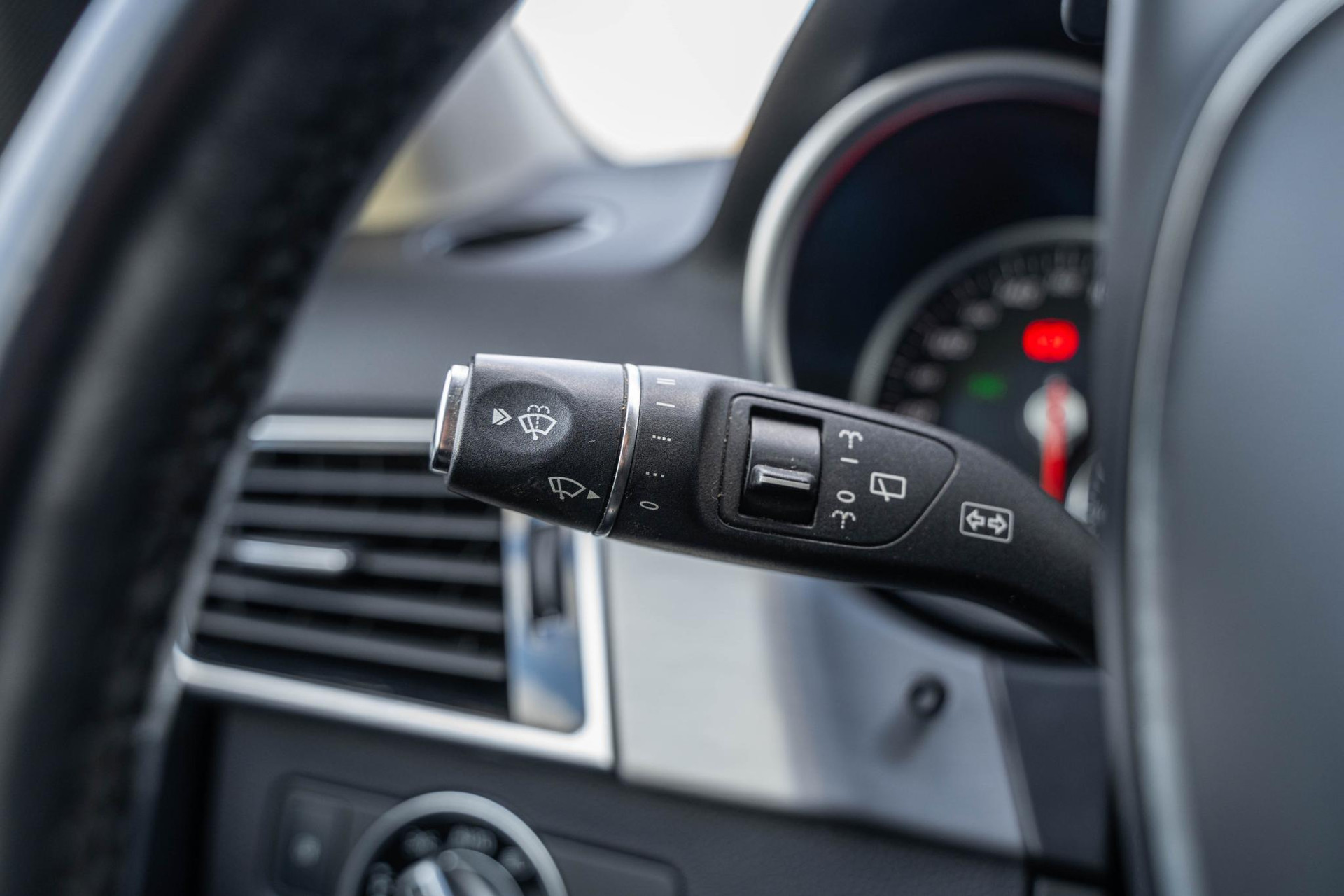 Mercedes-Benz GLE 500 e 4MATIC 2015 TENORITE GRAY METALLIC PAINT (755U) 21