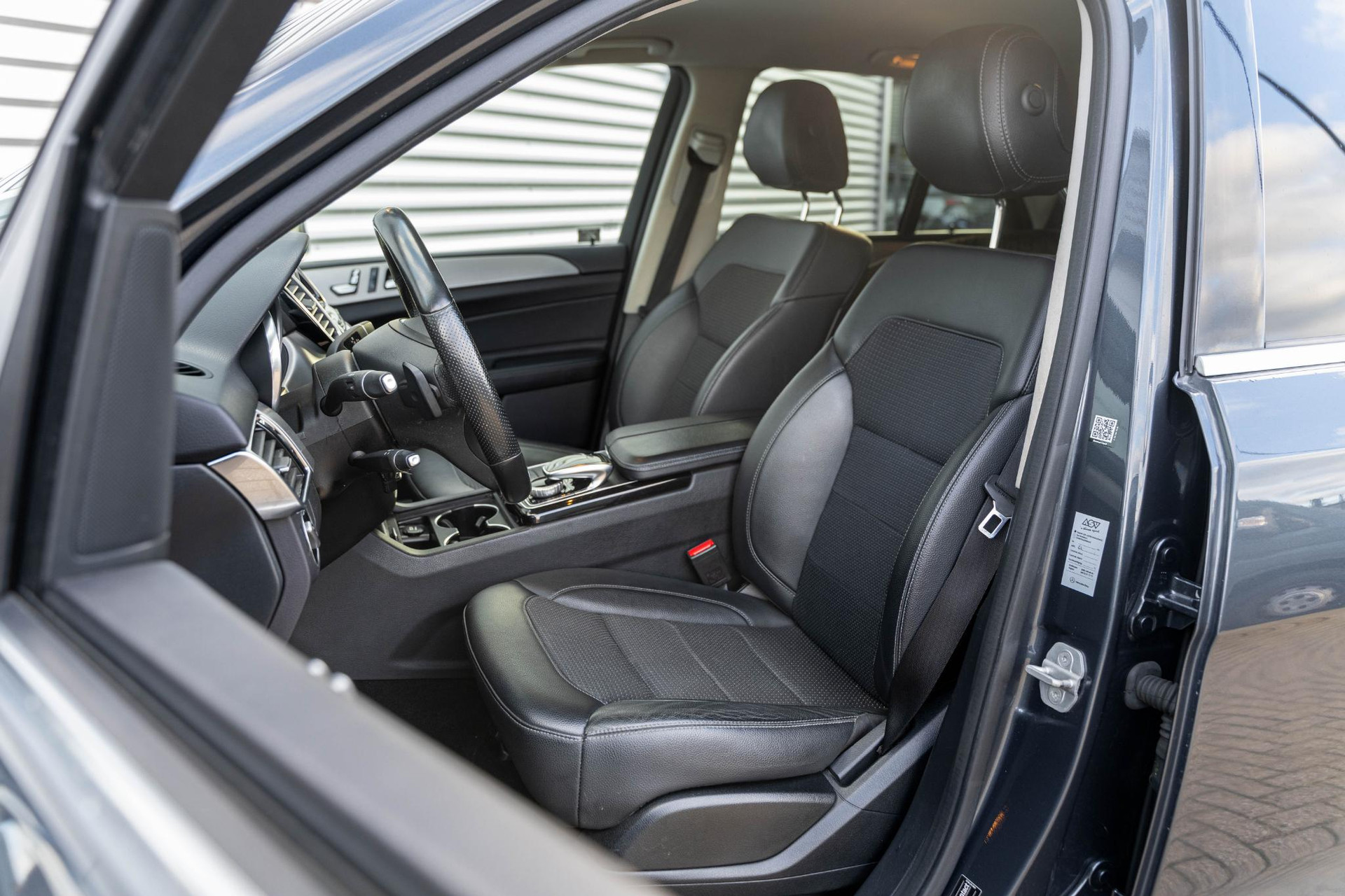 Mercedes-Benz GLE 500 e 4MATIC 2015 TENORITE GRAY METALLIC PAINT (755U) 4