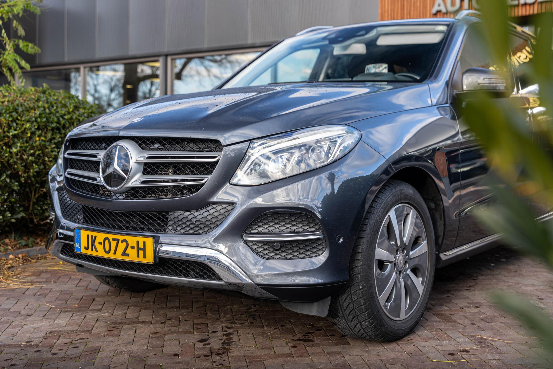 Mercedes-Benz GLE 500 e 4MATIC 2015 TENORITE GRAY METALLIC PAINT (755U) 5