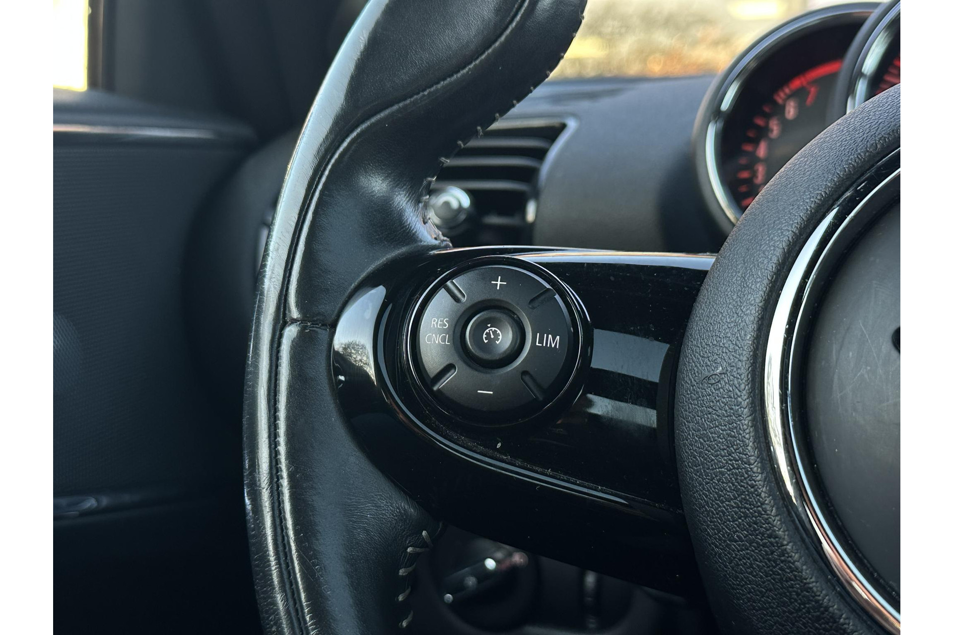 MINI Clubman 2.0 Cooper S Chili Serious Business 2017 Thunder grey 18