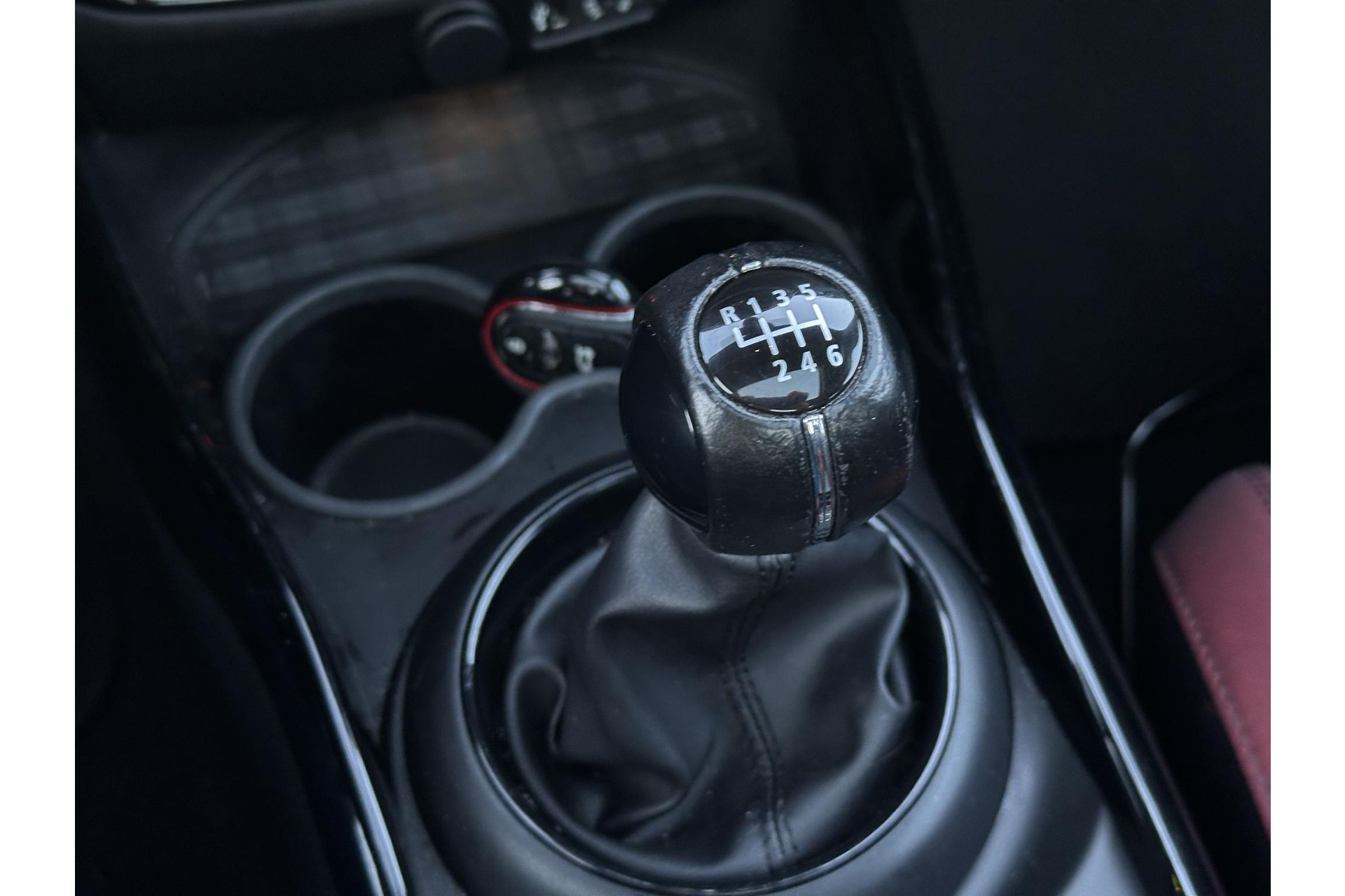 MINI Clubman 2.0 Cooper S Chili Serious Business 2017 Thunder grey 27