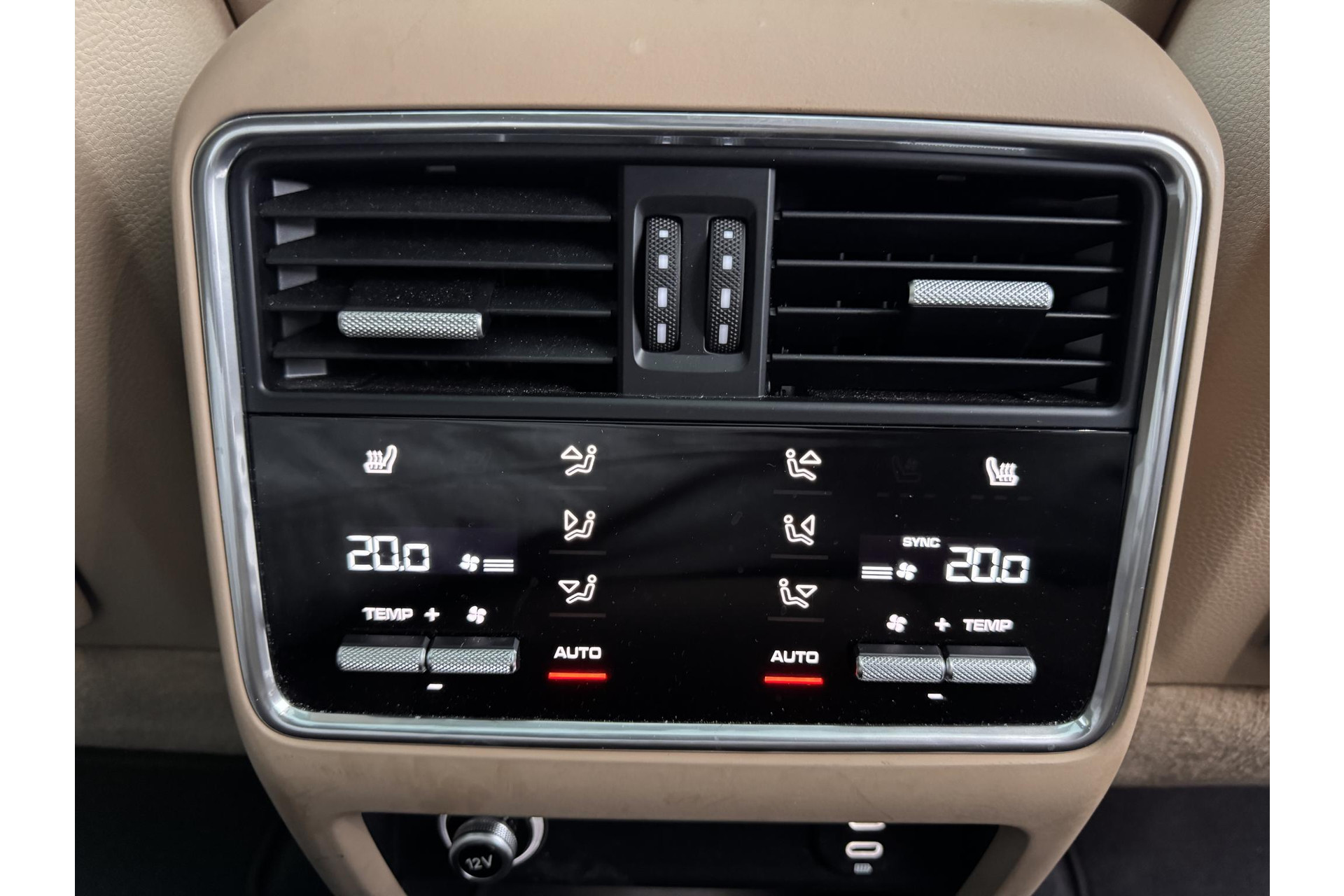 Porsche Cayenne 3.0 2021 Moonlight blauw metallic 15