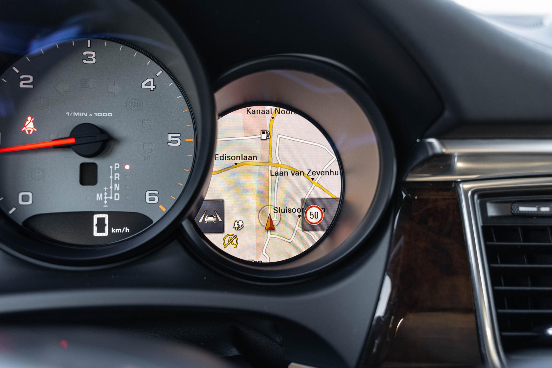 Porsche Macan 3.0 D S 2017 Nachtblauw metallic 23