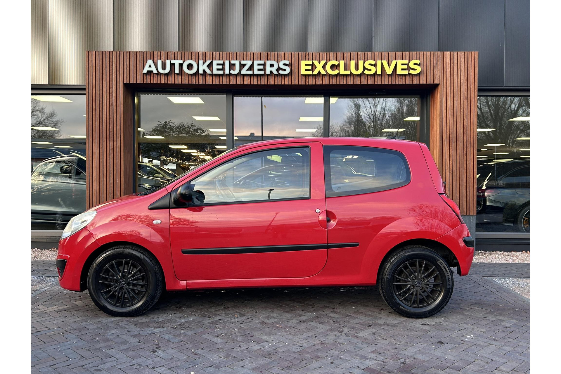Renault Twingo 1.2 Acces 2009 RED BRISK BC (OV727) 21