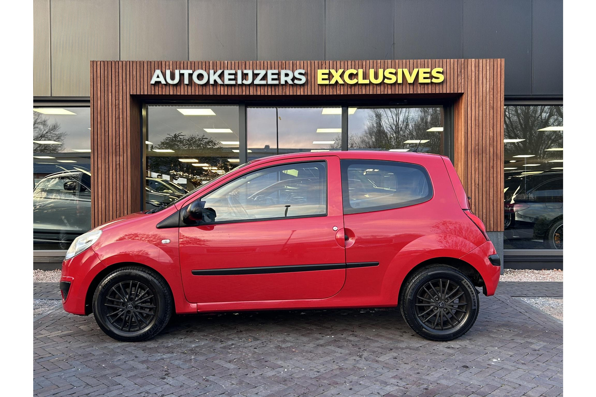 Renault Twingo 1.2 Acces 2009 RED BRISK BC (OV727) 5